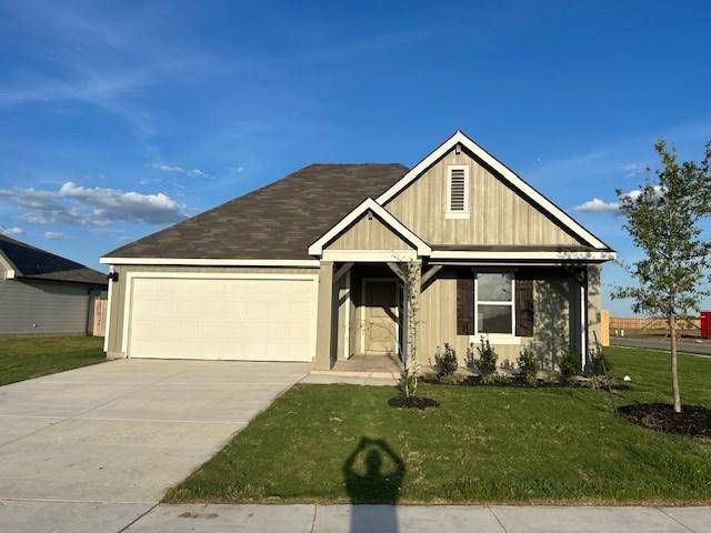 310 Doss DR, Rockdale, TX 76567