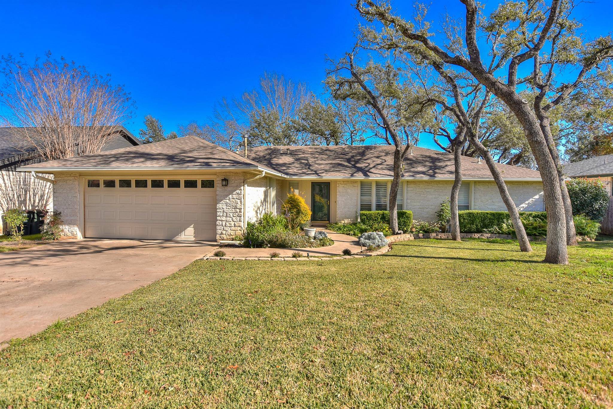 504 Innwood DR, Georgetown, TX 78628