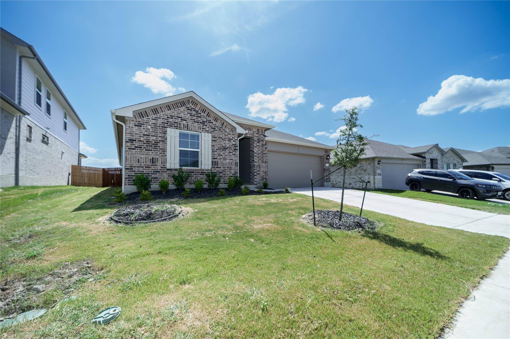 132 Docile LOOP, San Marcos, TX 78666