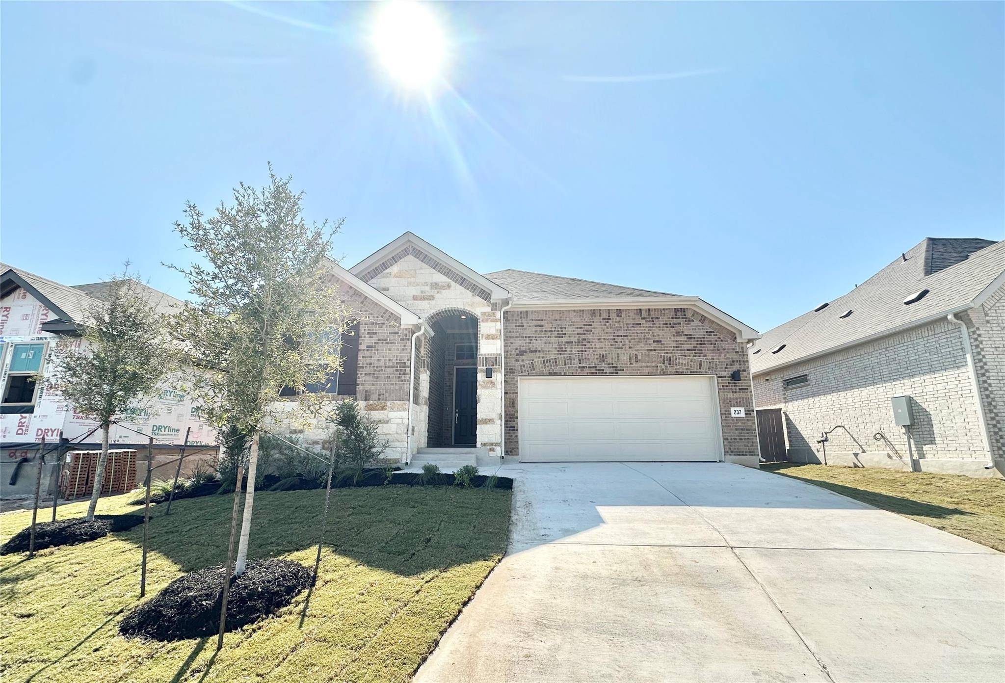 237 Du Bois LN, Kyle, TX 78640
