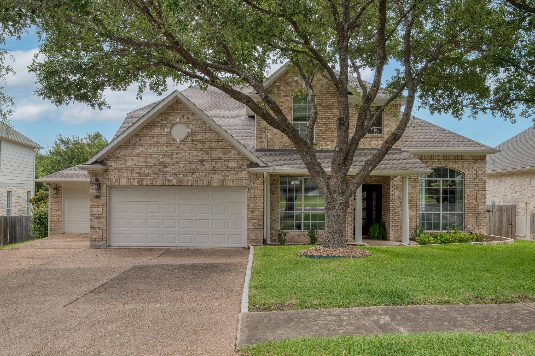 8302 Sunburst PKWY, Round Rock, TX 78681