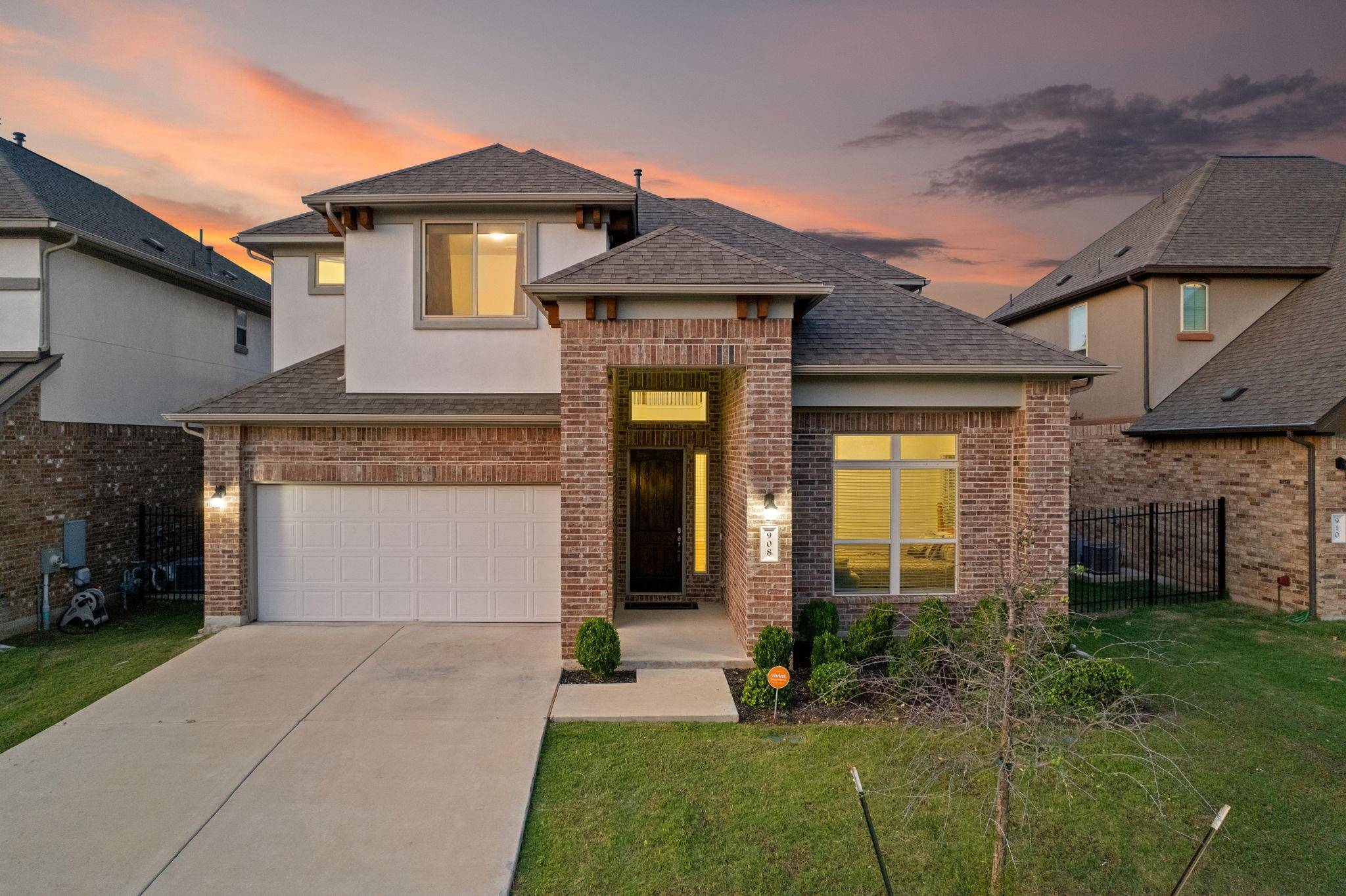 908 Astoria ST, Cedar Park, TX 78613