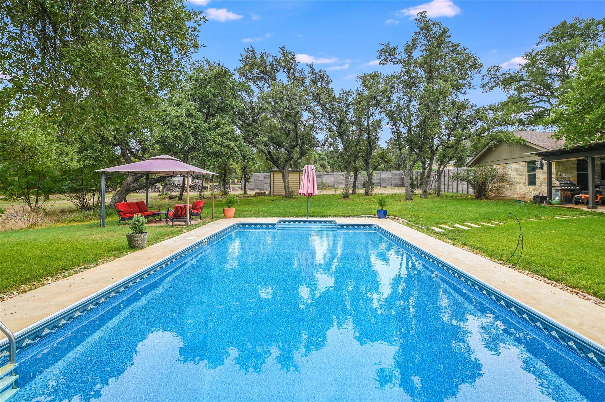 2500 Deer Trail CIR, Round Rock, TX 78681