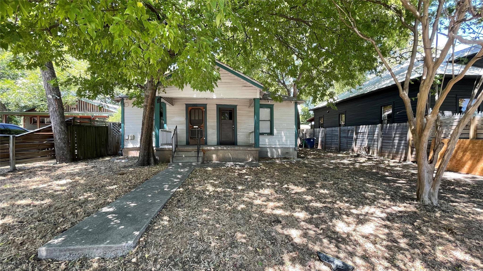 1302 Garden ST, Austin, TX 78702