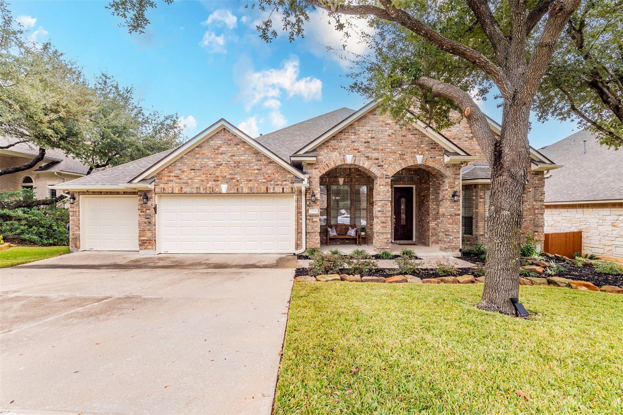 2708 Lothian DR, Cedar Park, TX 78613