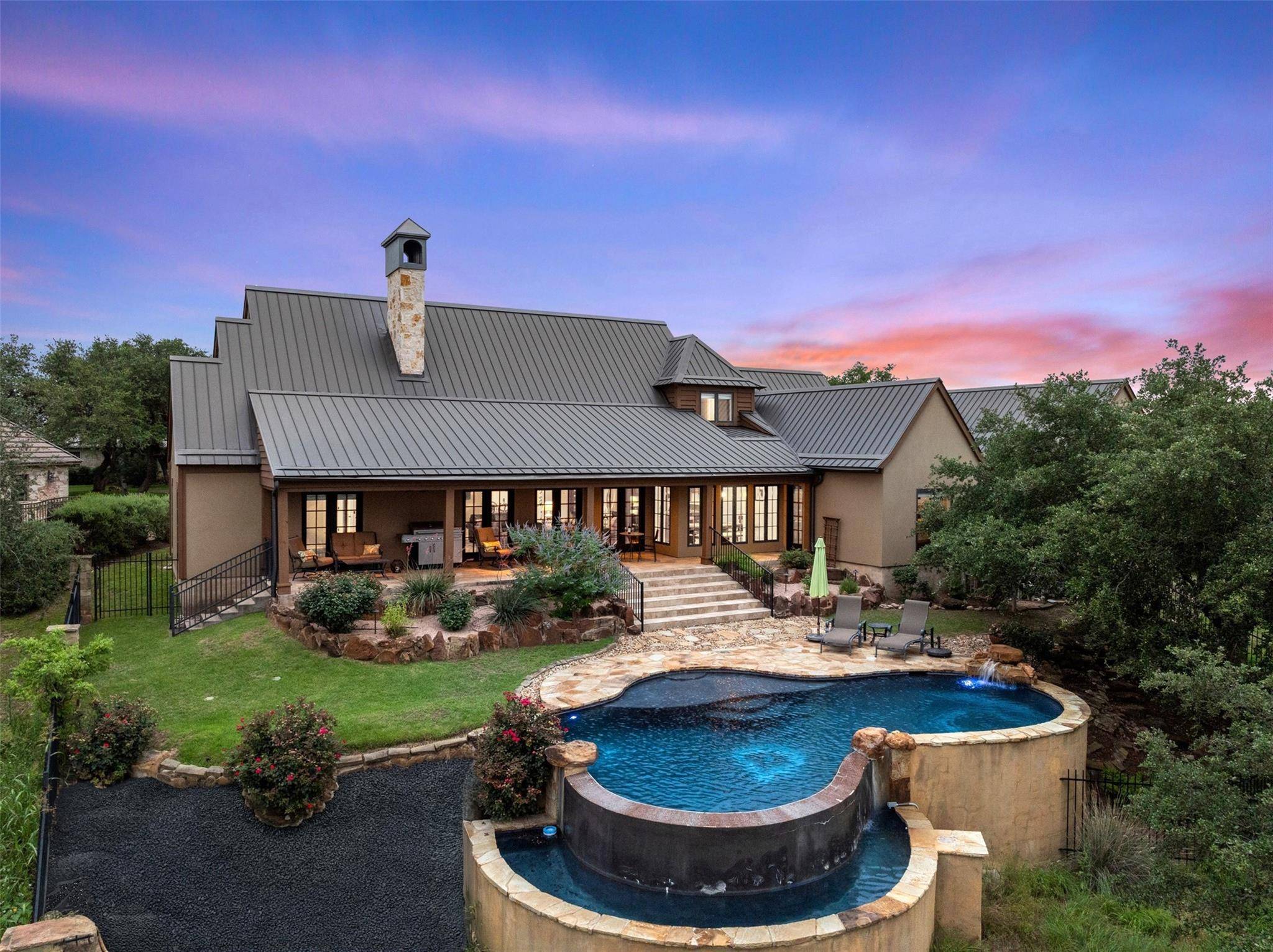 209 Hidden Hills CV, Spicewood, TX 78669