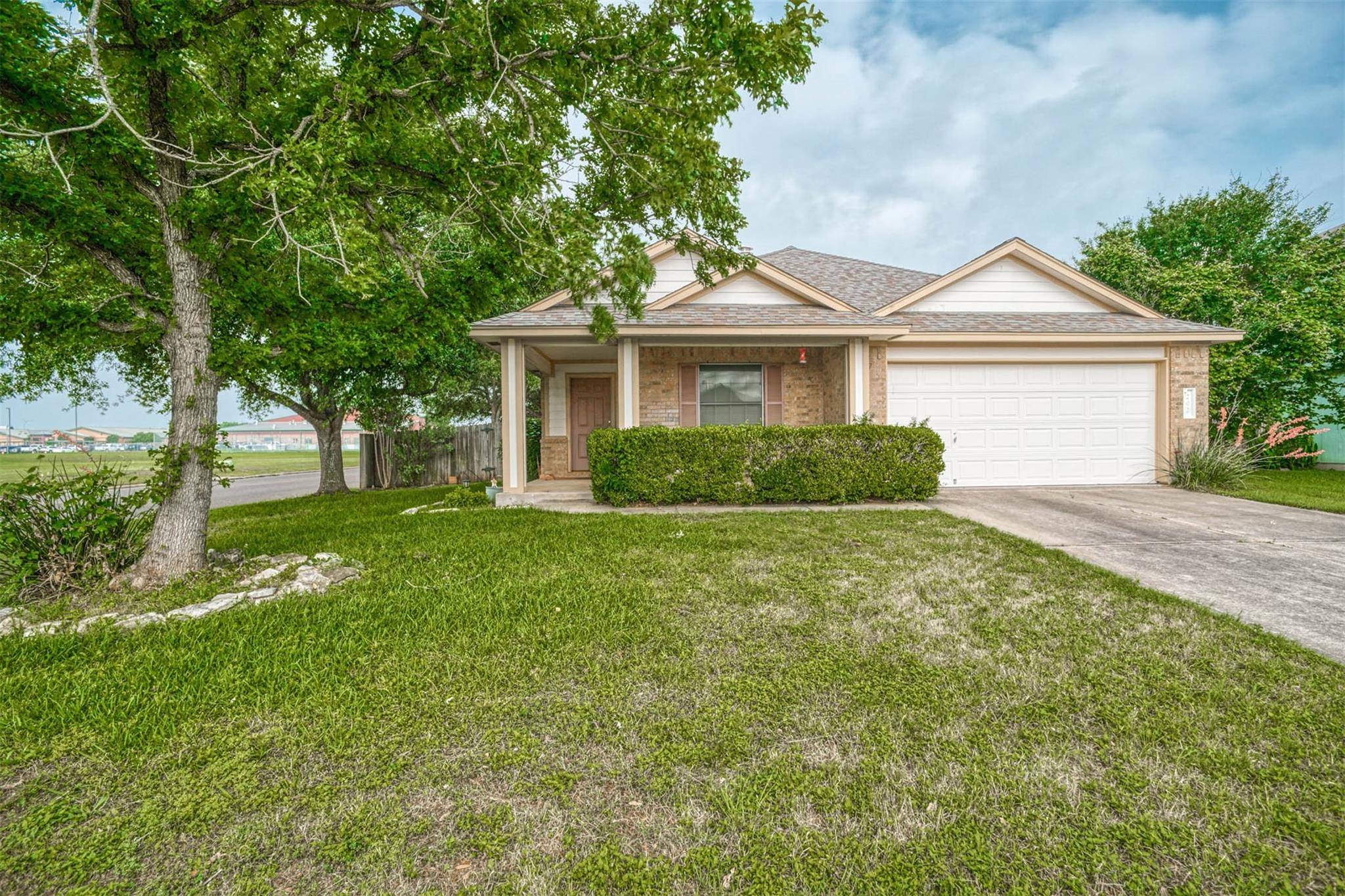 202 Nicole WAY, Bastrop, TX 78602
