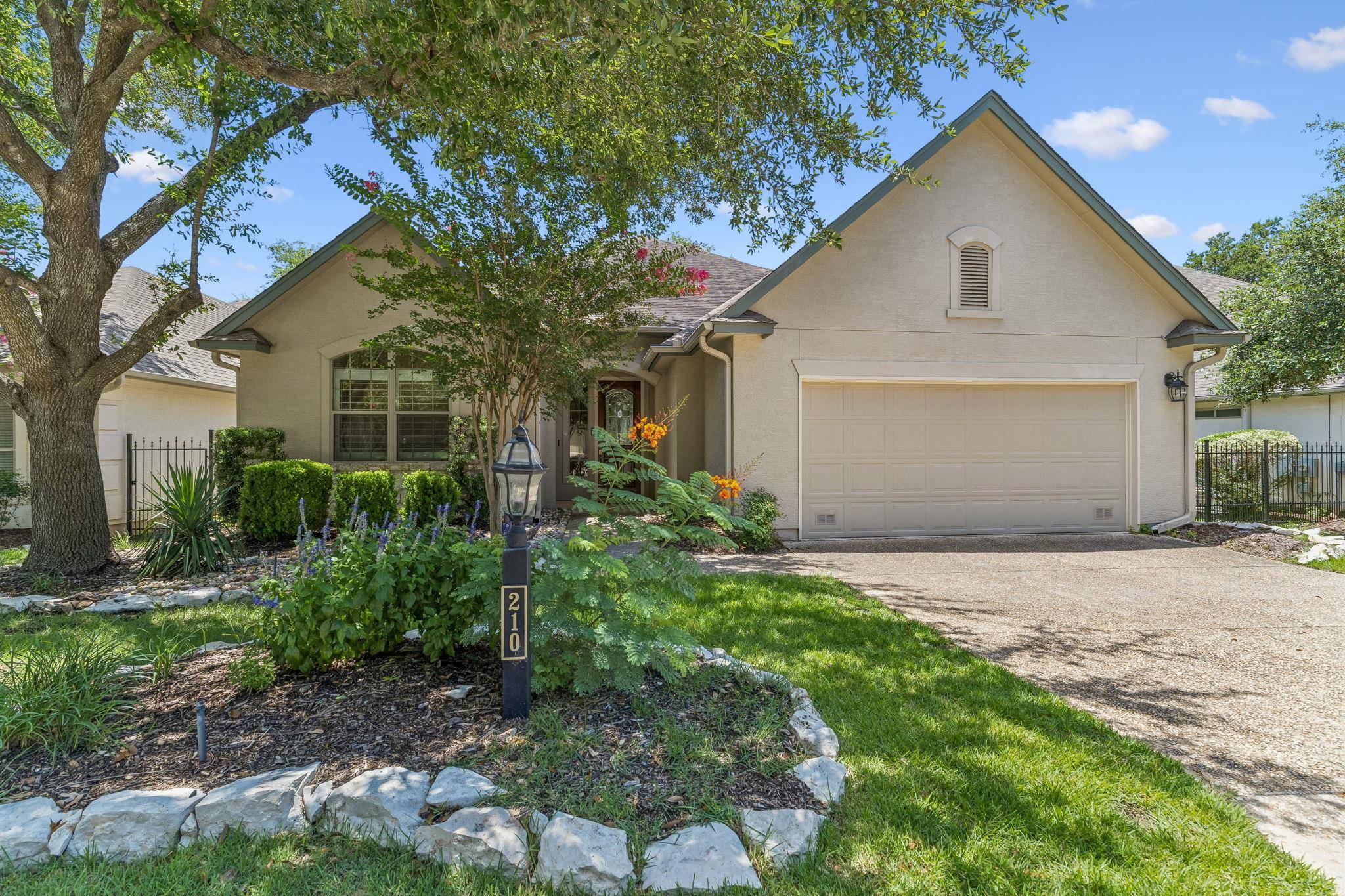 210 Roseheart, San Antonio, TX 78259