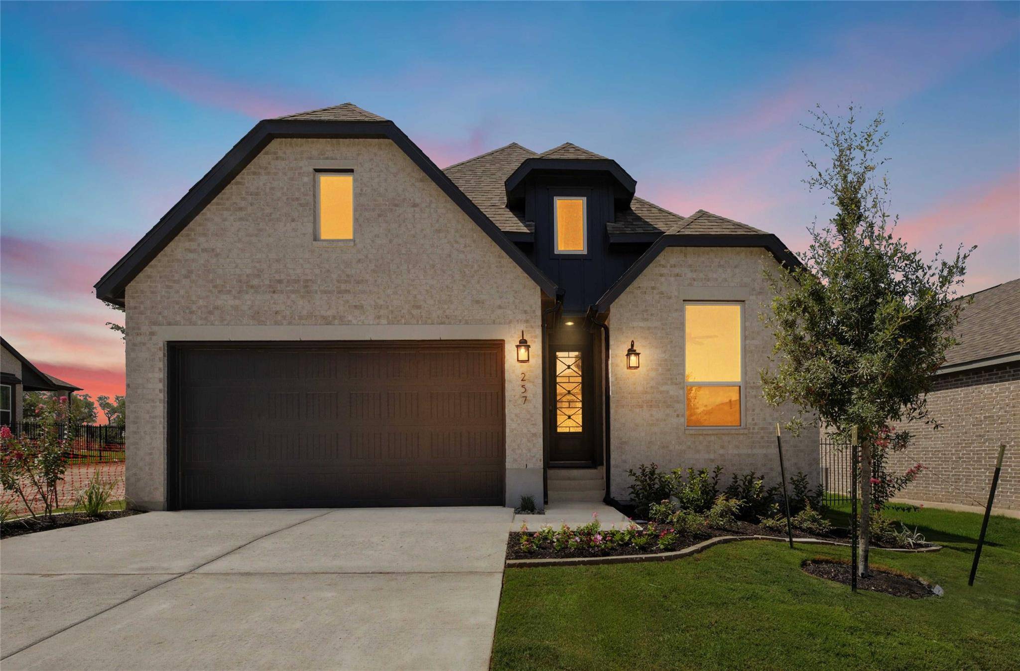 257 Kimble Creek LOOP, Kyle, TX 78640