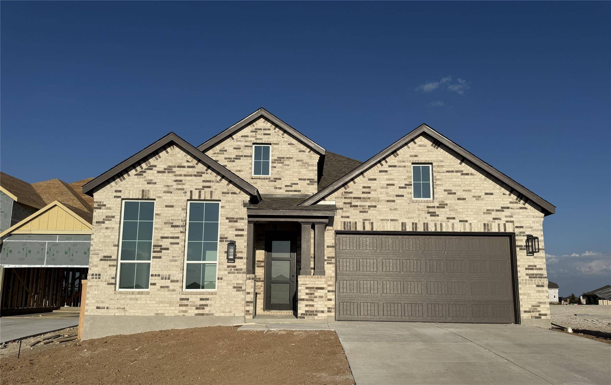 518 Outrider CT, Liberty Hill, TX 78642