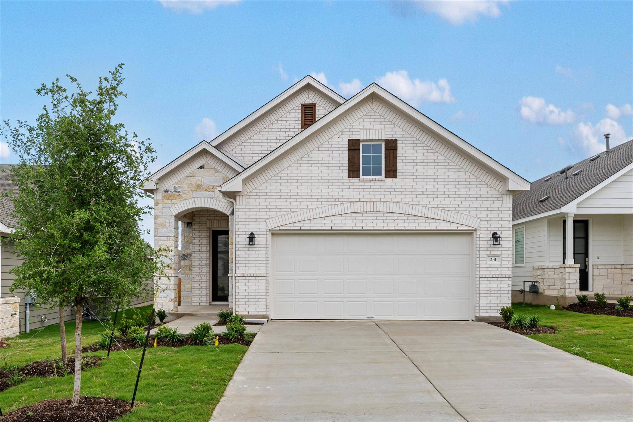 231 Ranier WAY, Dripping Springs, TX 78620