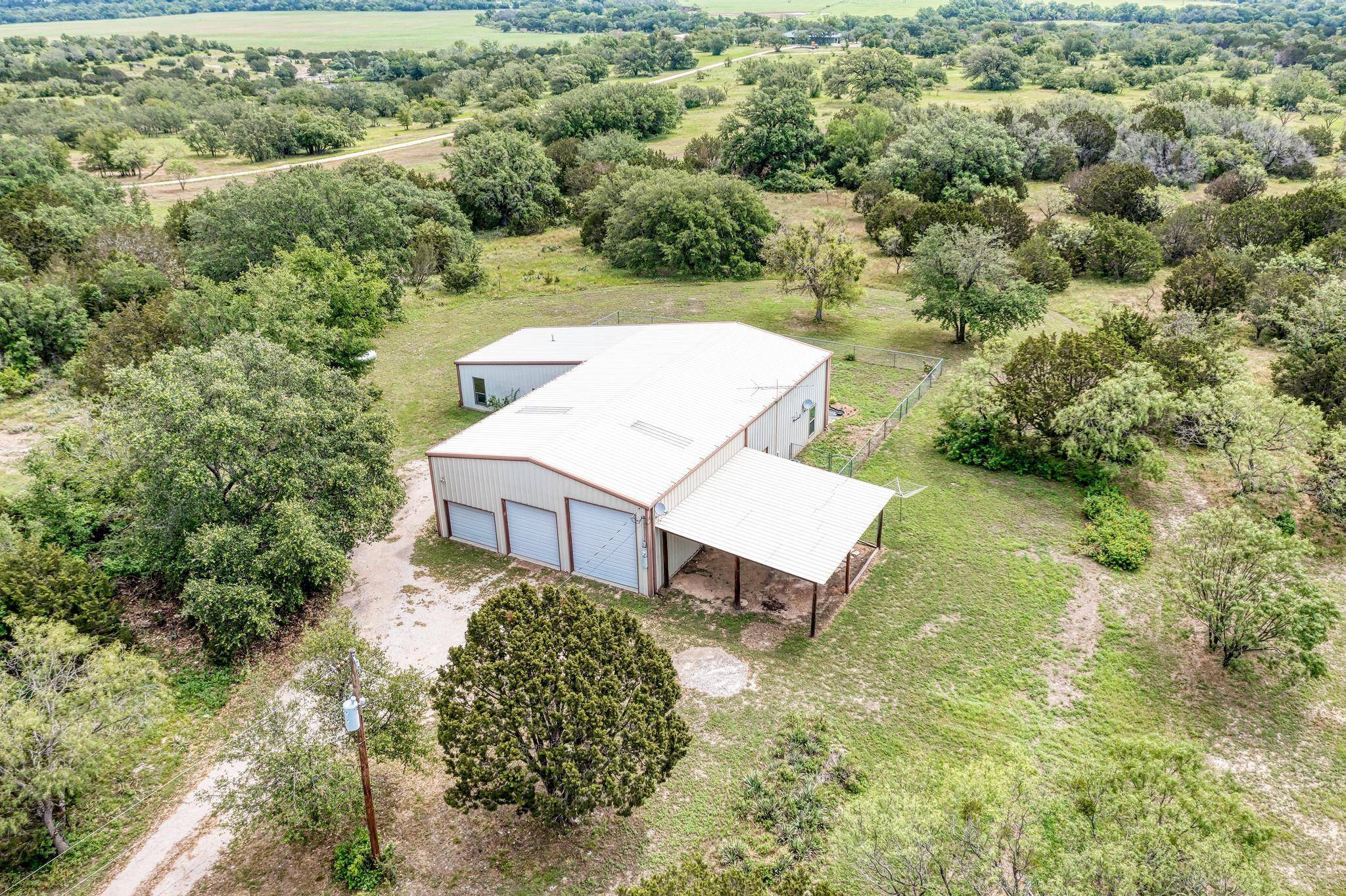 14852 U S Hwy 281, Lampasas, TX 76550