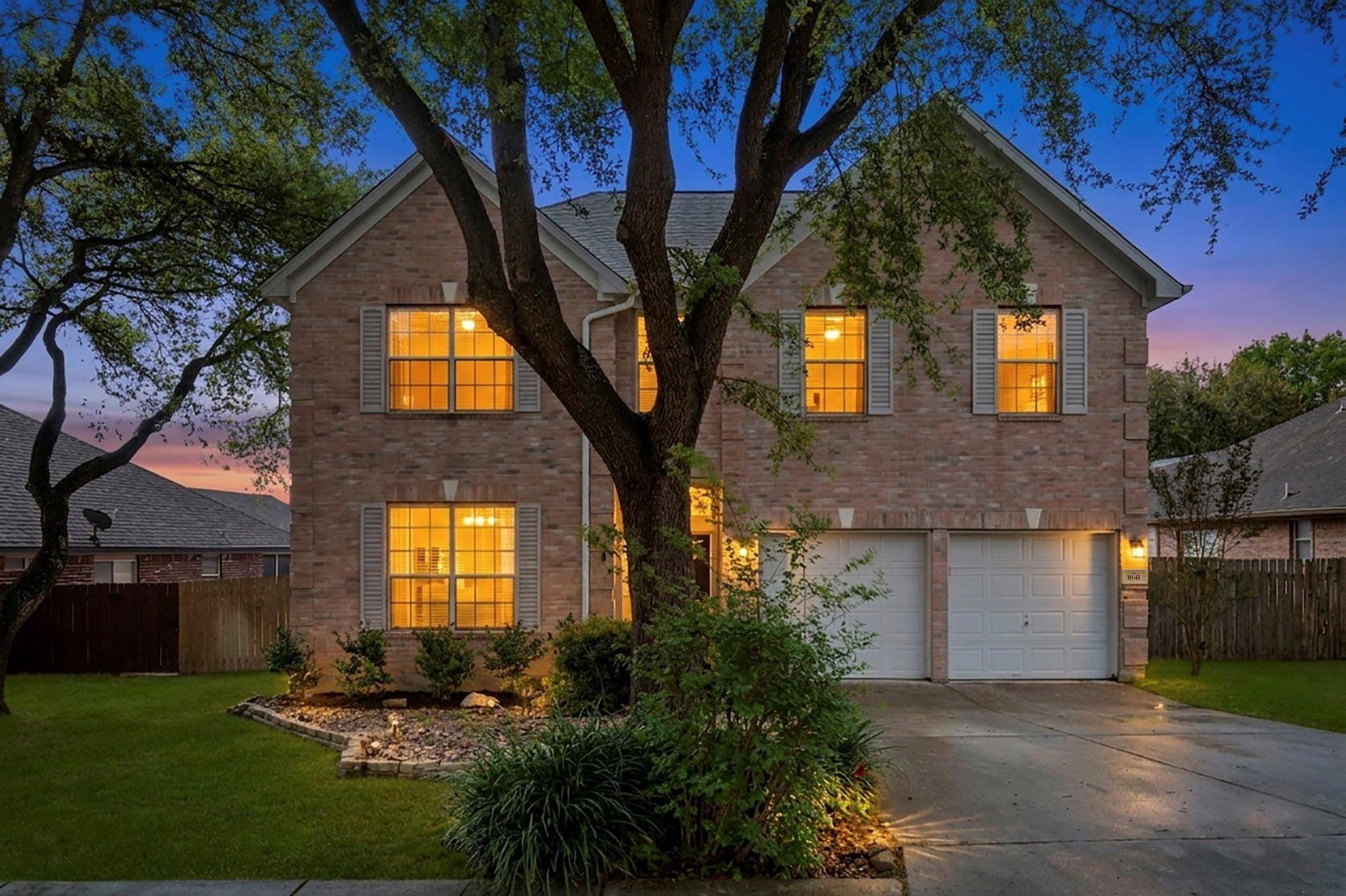 1641 Ebony LN, Schertz, TX 78154