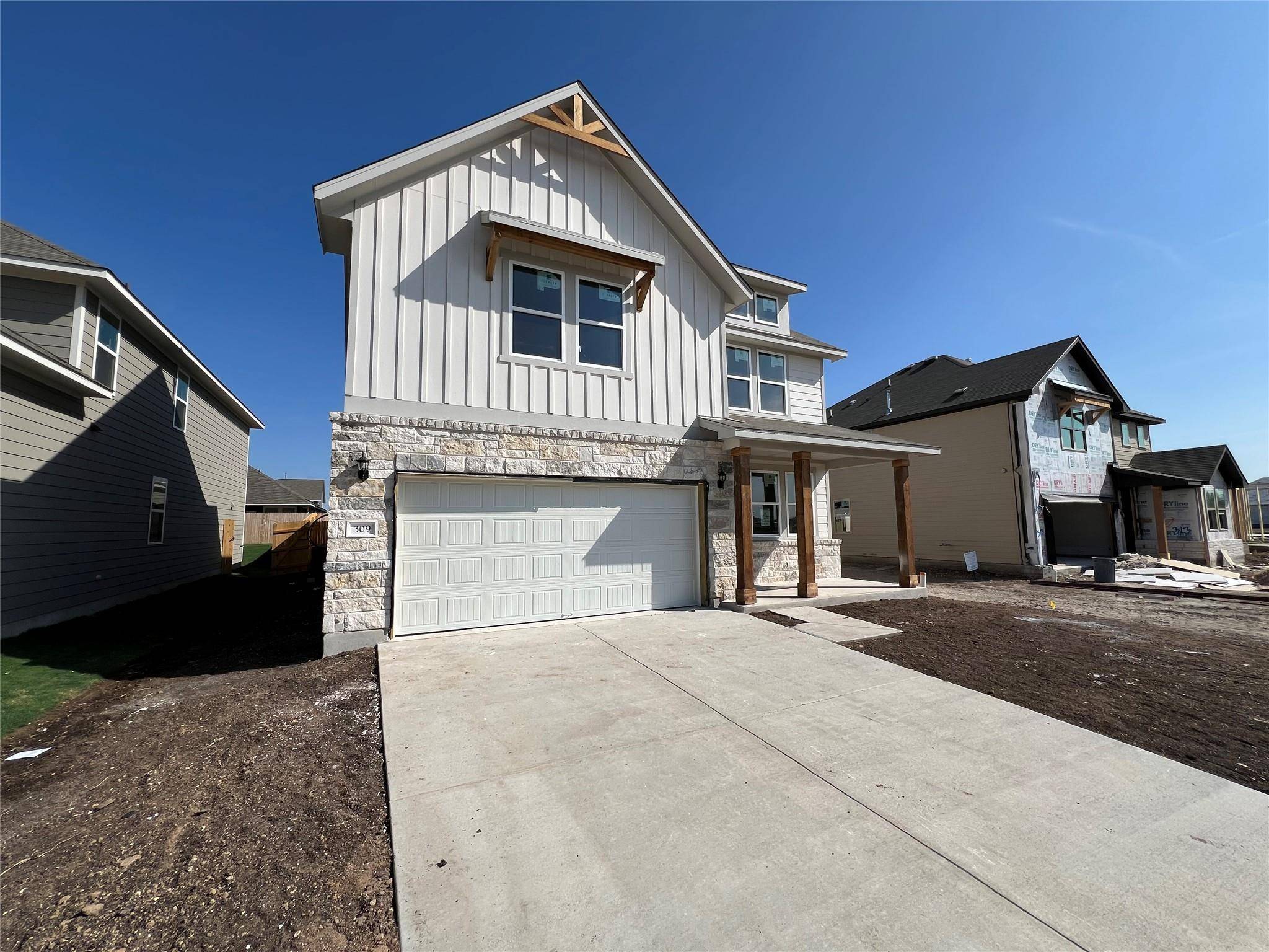 309 Willow Heights DR, Hutto, TX 78634