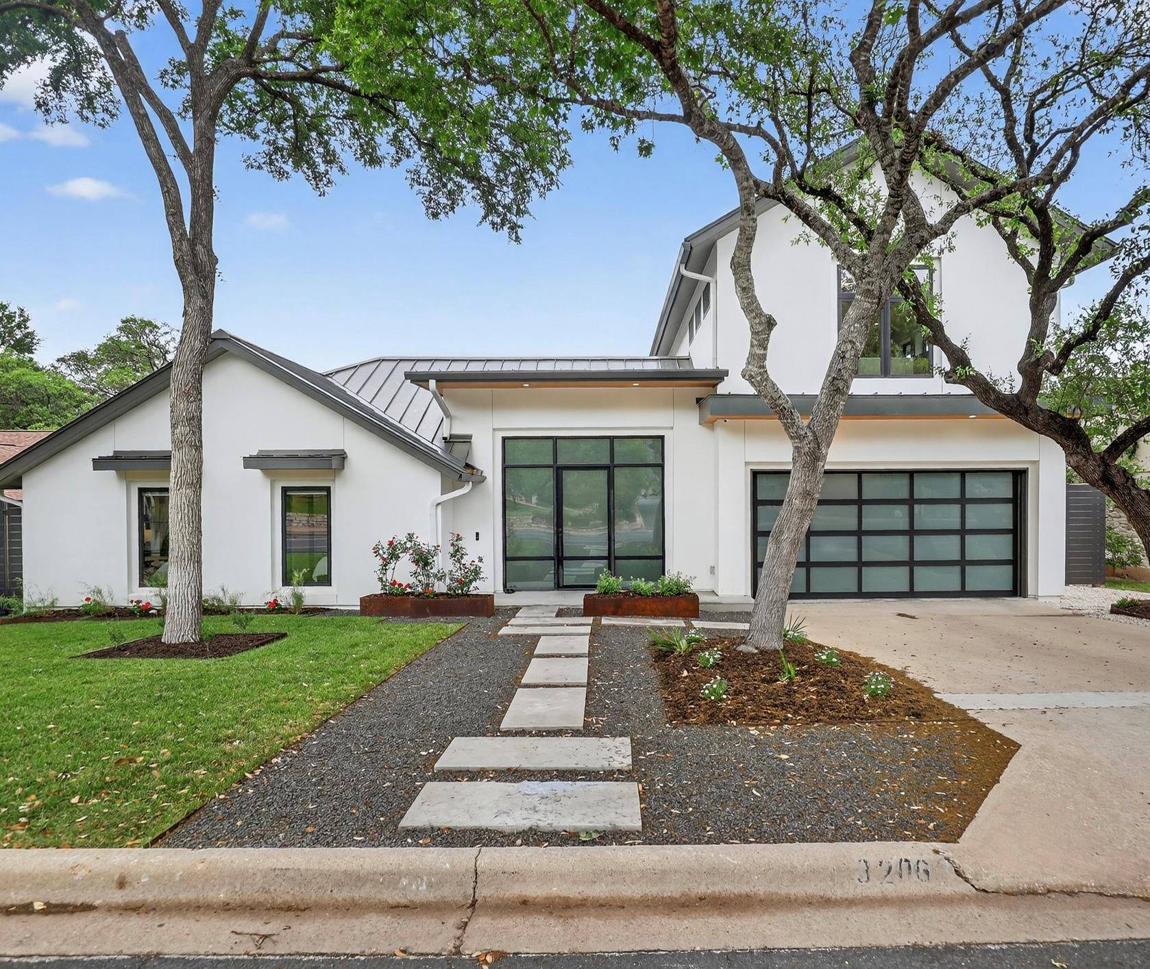 3206 Thousand Oaks DR, Austin, TX 78746