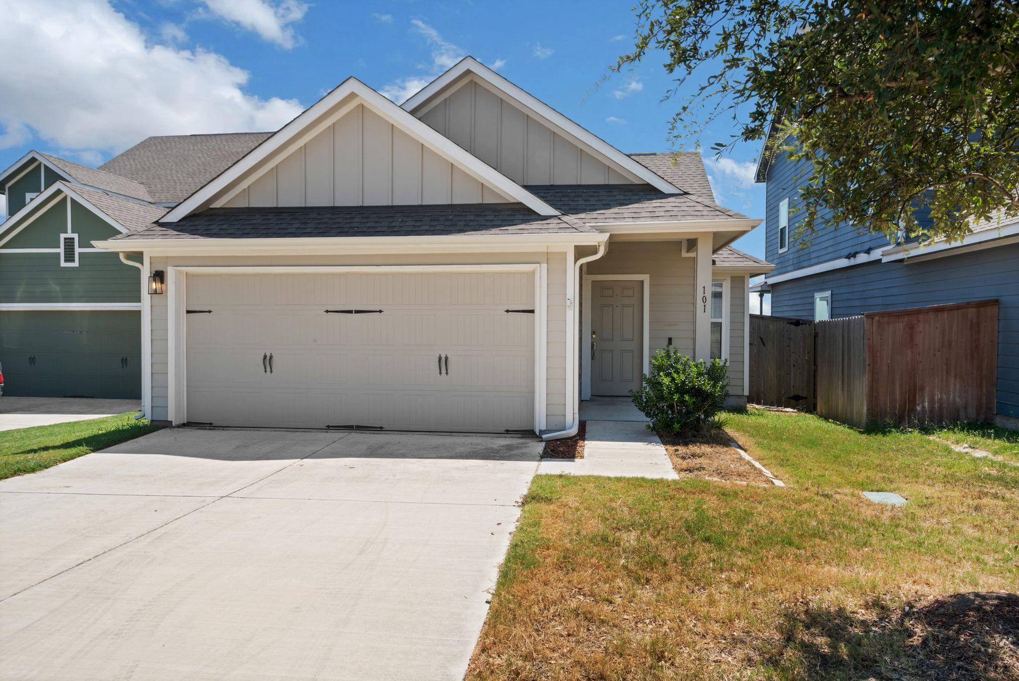 101 High Plains PASS, Liberty Hill, TX 78642