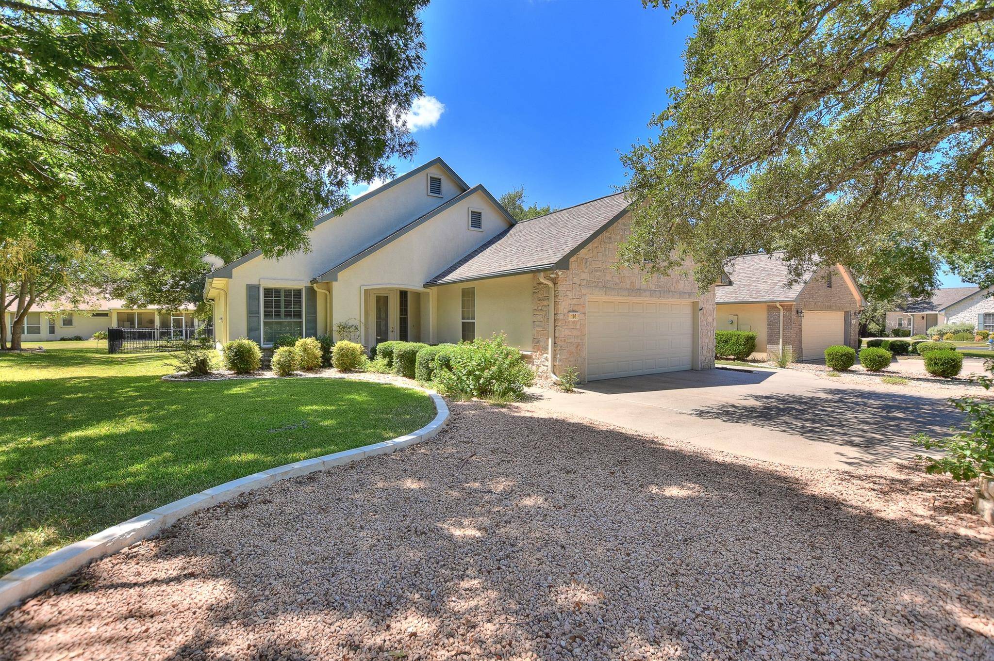 103 Whispering Wind DR, Georgetown, TX 78633