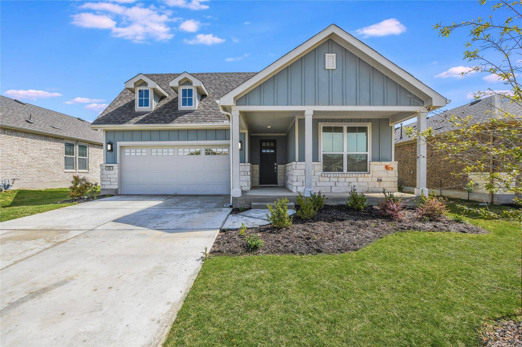 305 Kitty Hawk RD, Georgetown, TX 78633