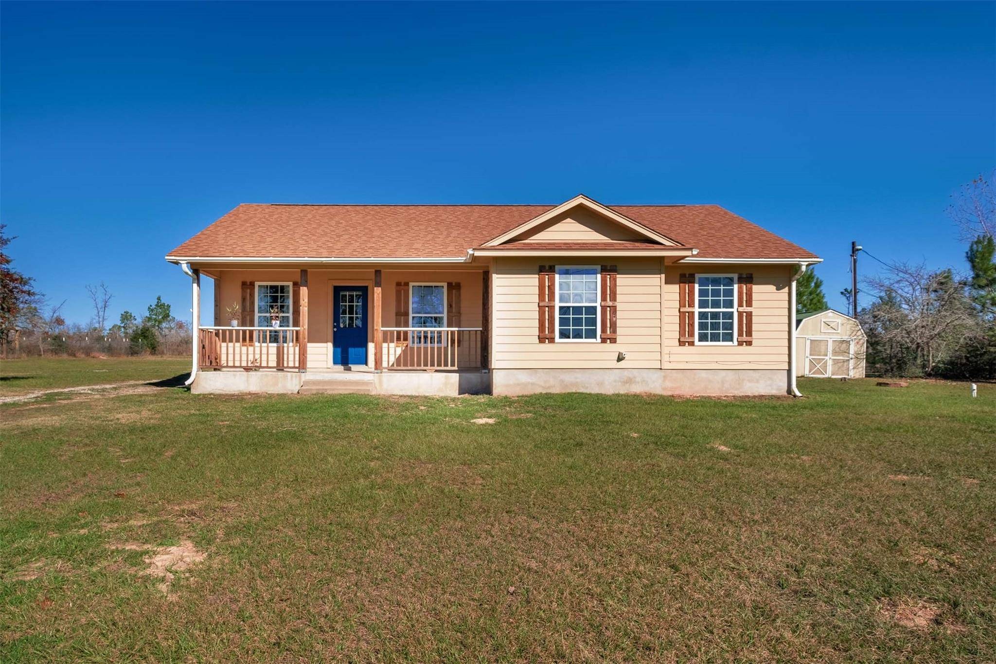 246 Pine Hill LOOP, Bastrop, TX 78602