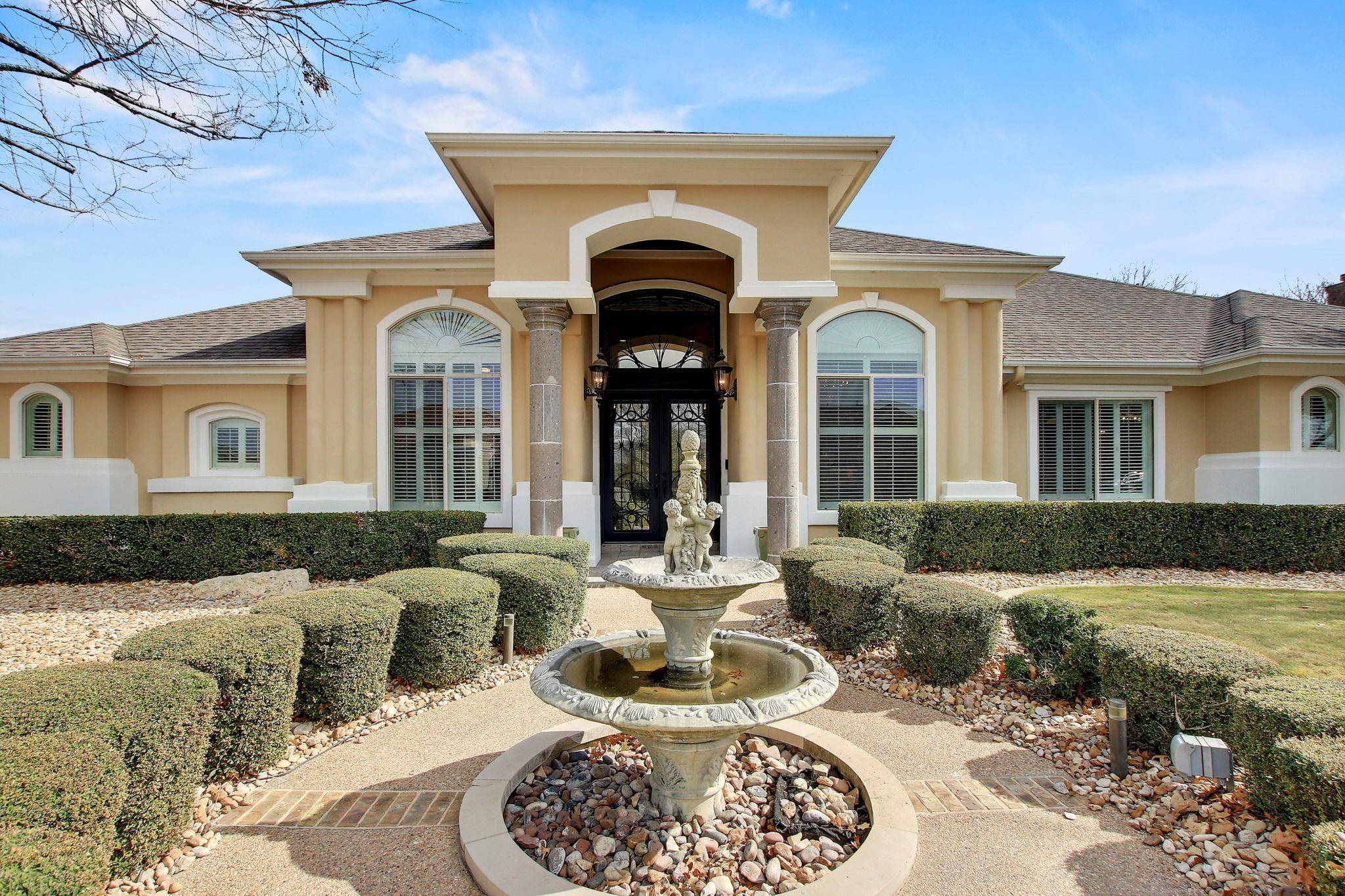 2203 Court Del Rey, Round Rock, TX 78681