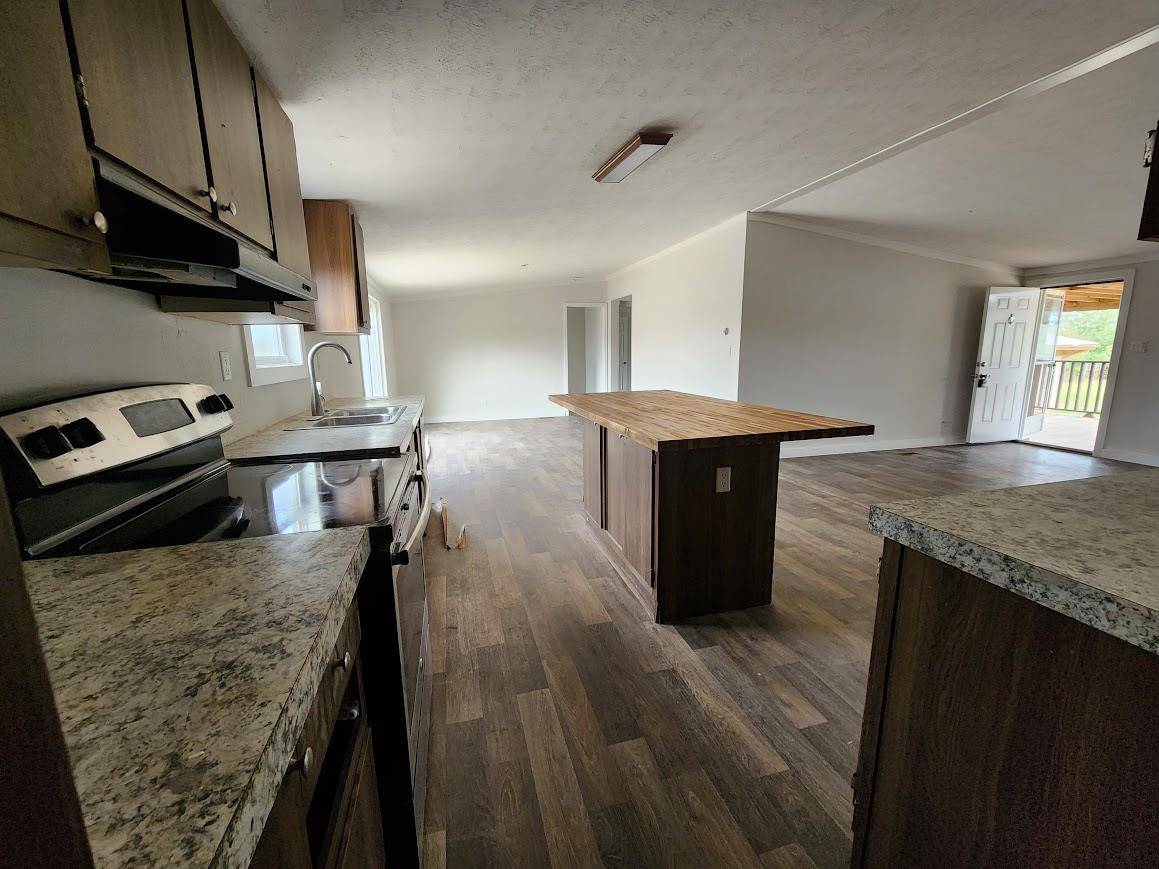 5632 Fm-1094, Sealy, TX 77474