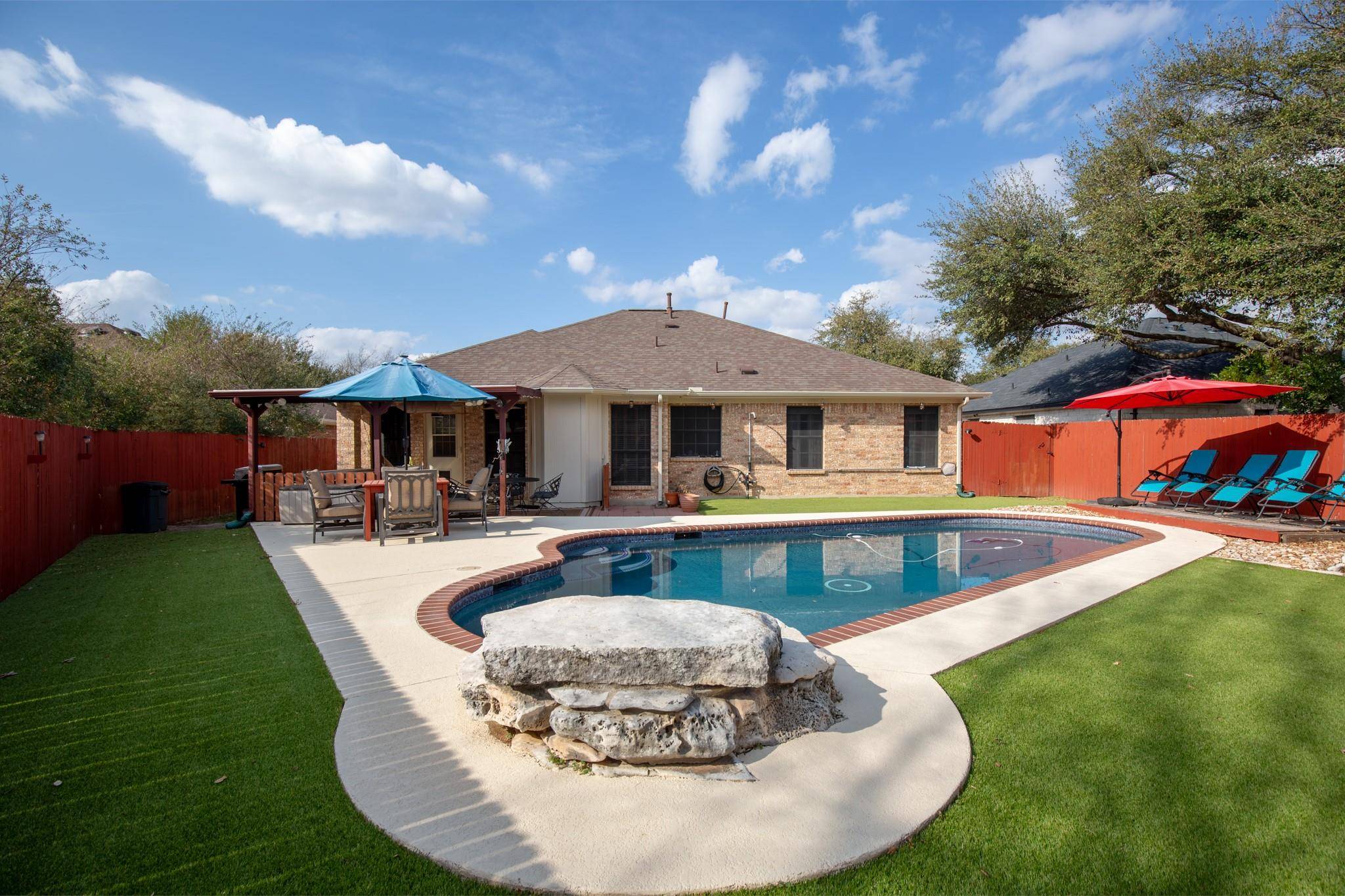 2604 Goldfinch DR, Cedar Park, TX 78613