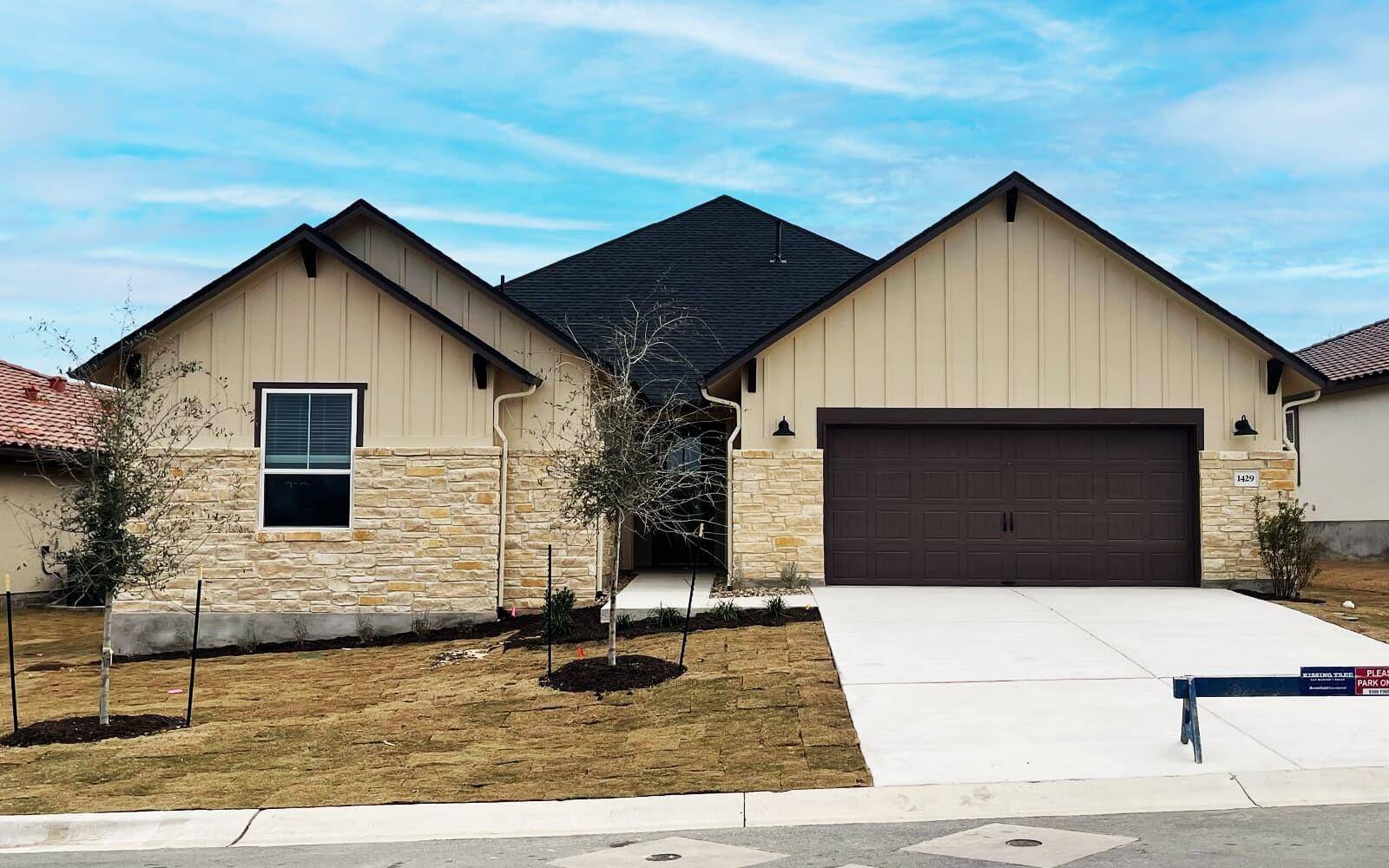 1429 Dancing Oak LN, San Marcos, TX 78666