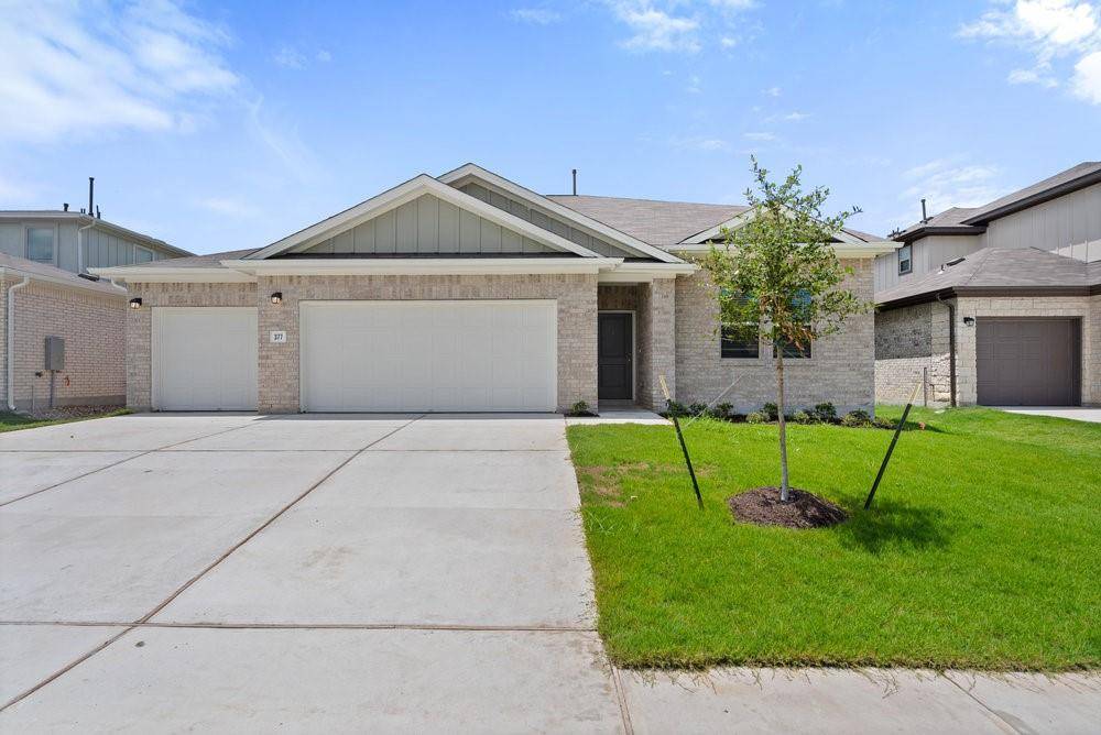 377 Dogvane CIR, Kyle, TX 78640