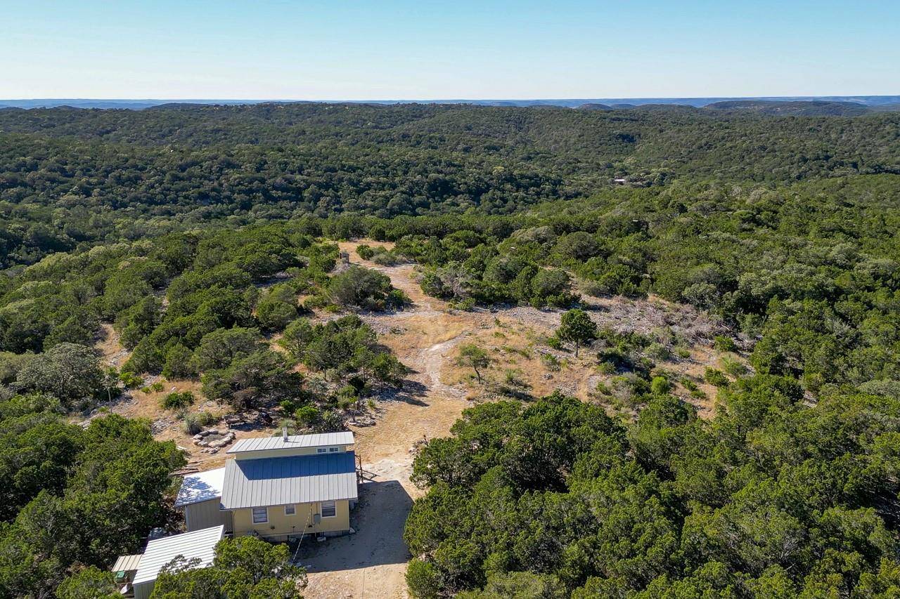 509 Pinon LOOP, Camp Wood, TX 78833
