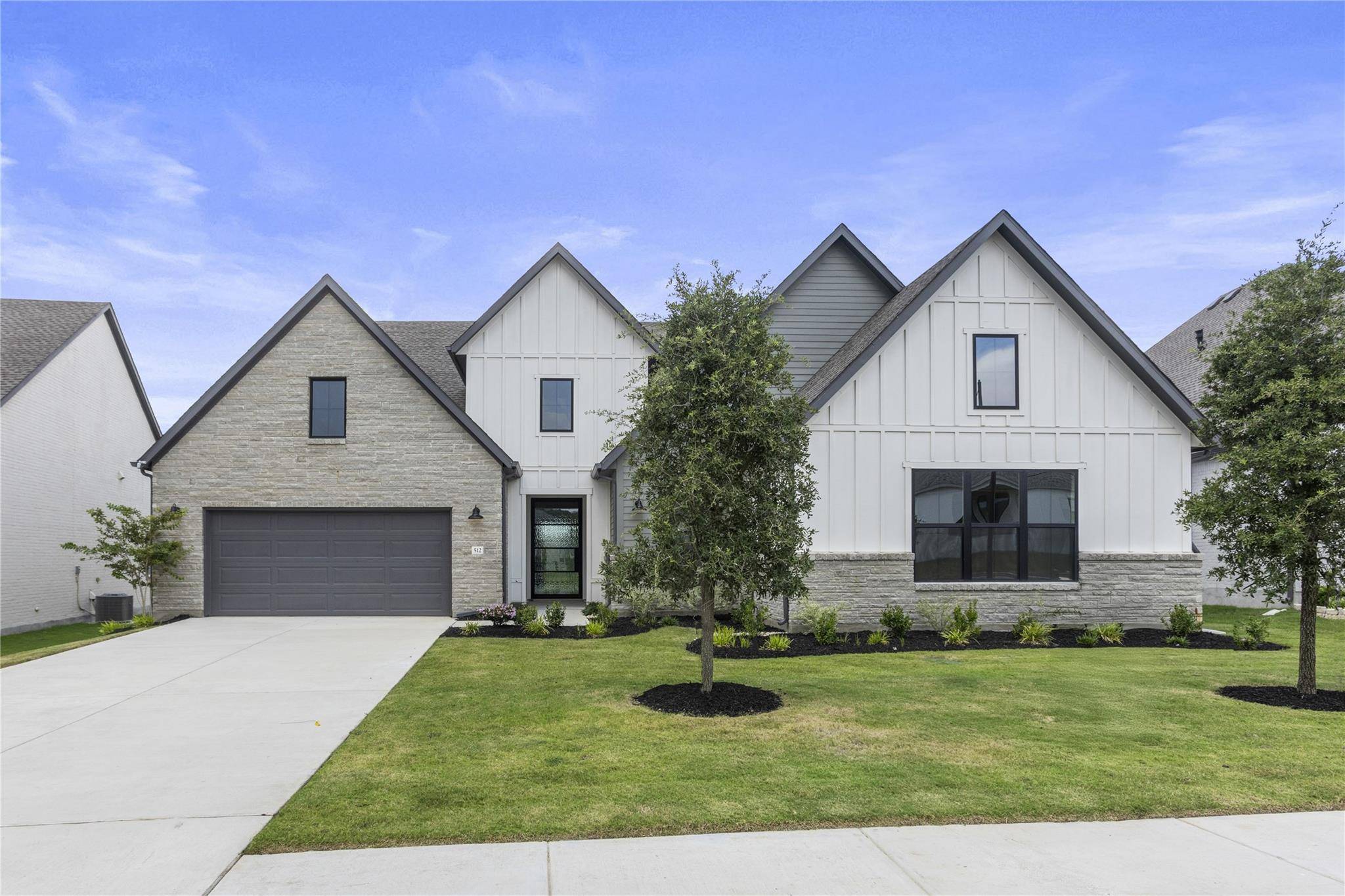 512 Castillo BND, Liberty Hill, TX 78642
