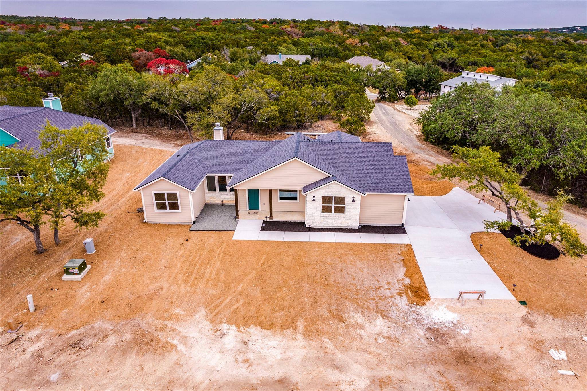 10 Mesquite TRL, Wimberley, TX 78676