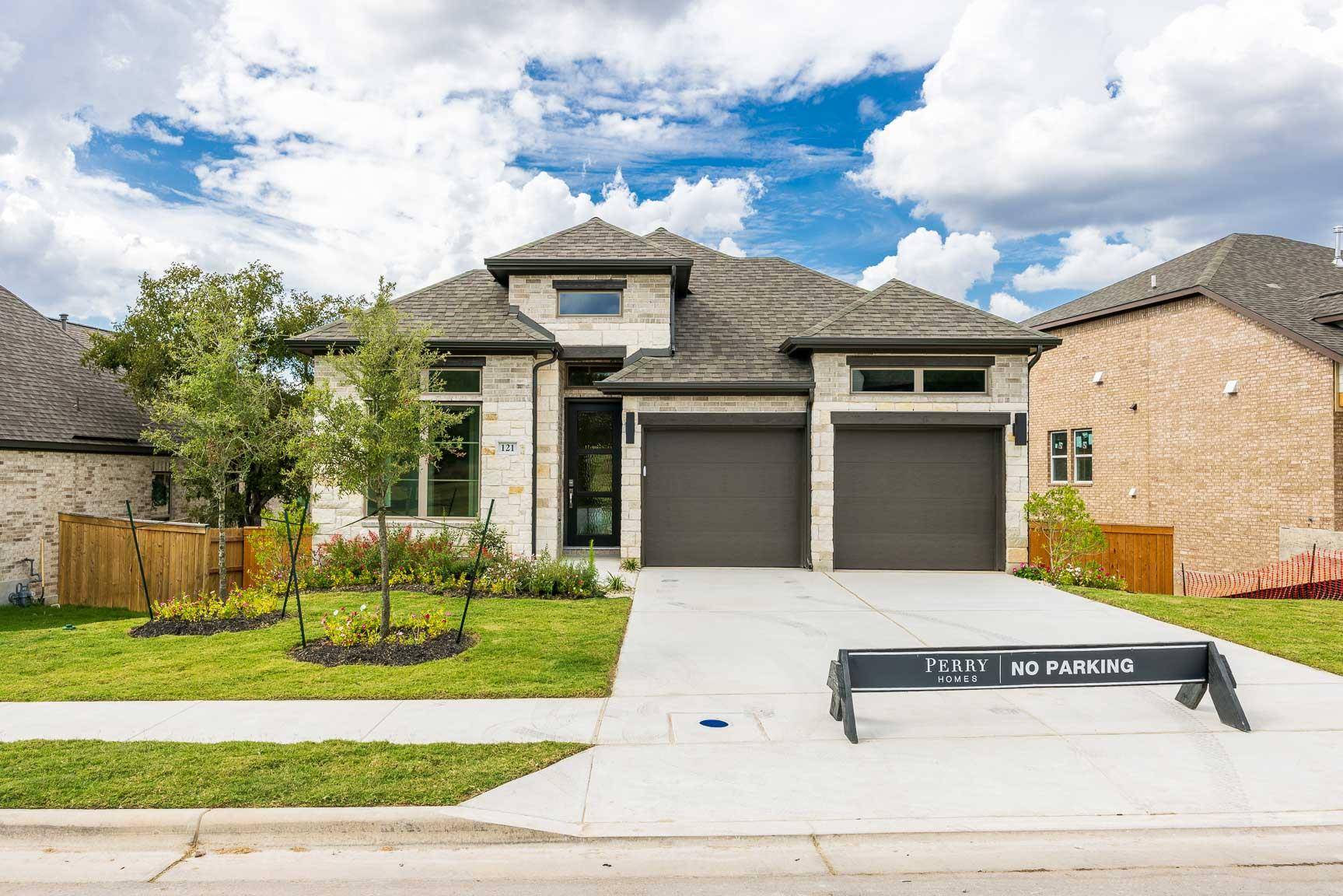 121 Spring Bluff LN, Georgetown, TX 78628