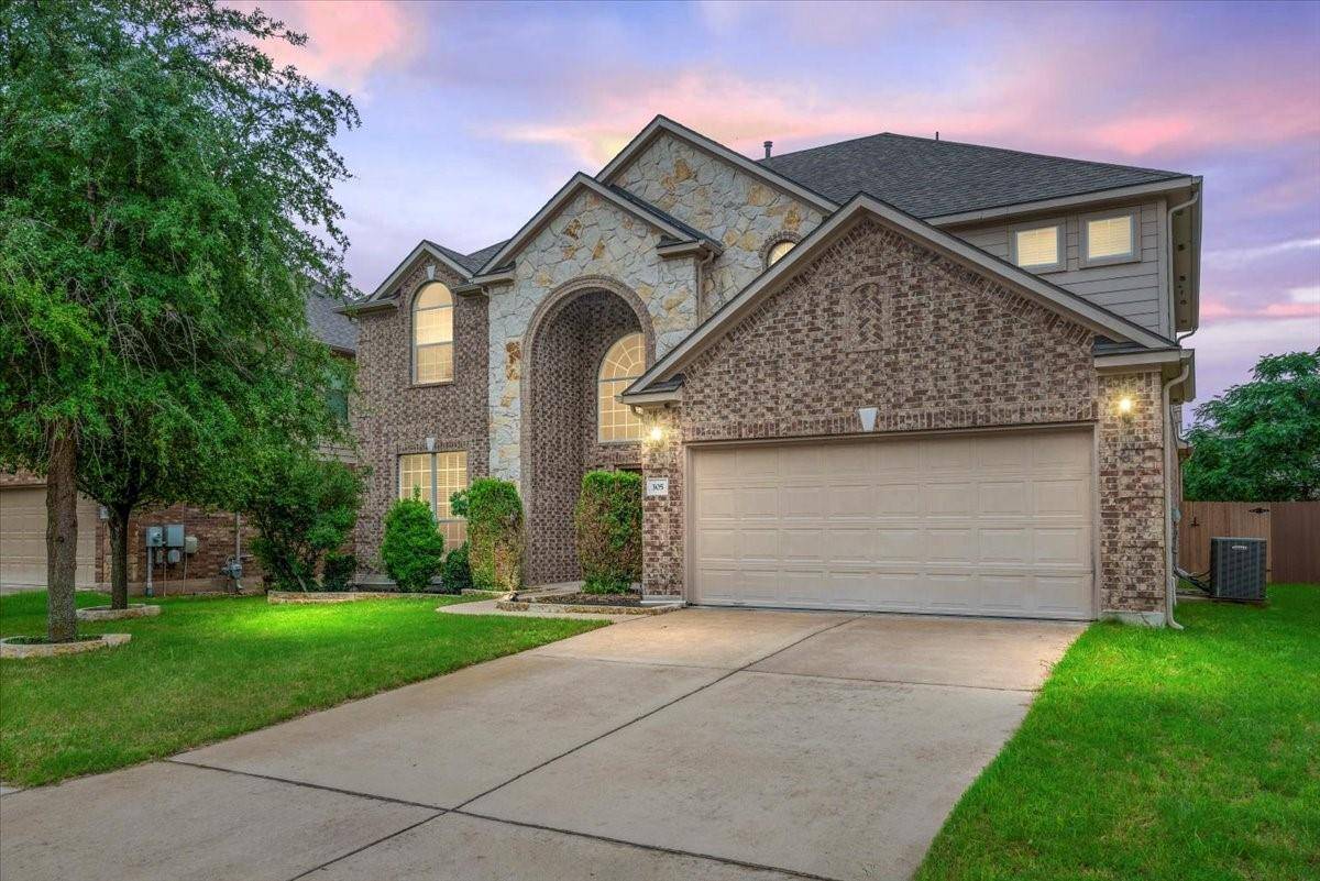 305 Walsh Glen DR, Cedar Park, TX 78613