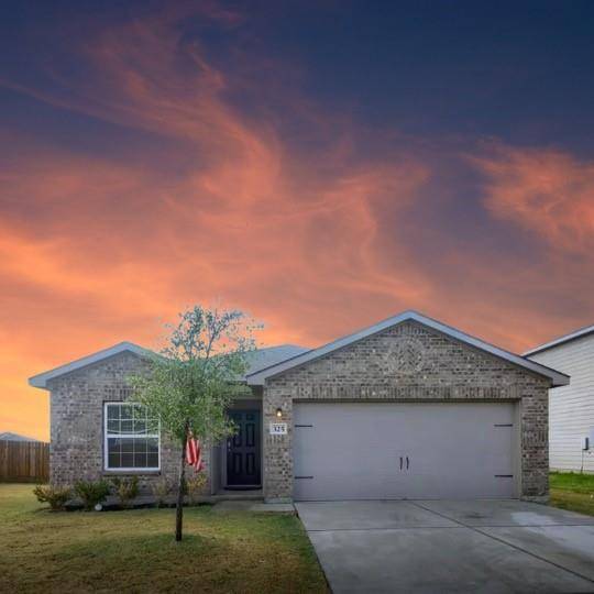 325 Wincliff LN, Jarrell, TX 76537