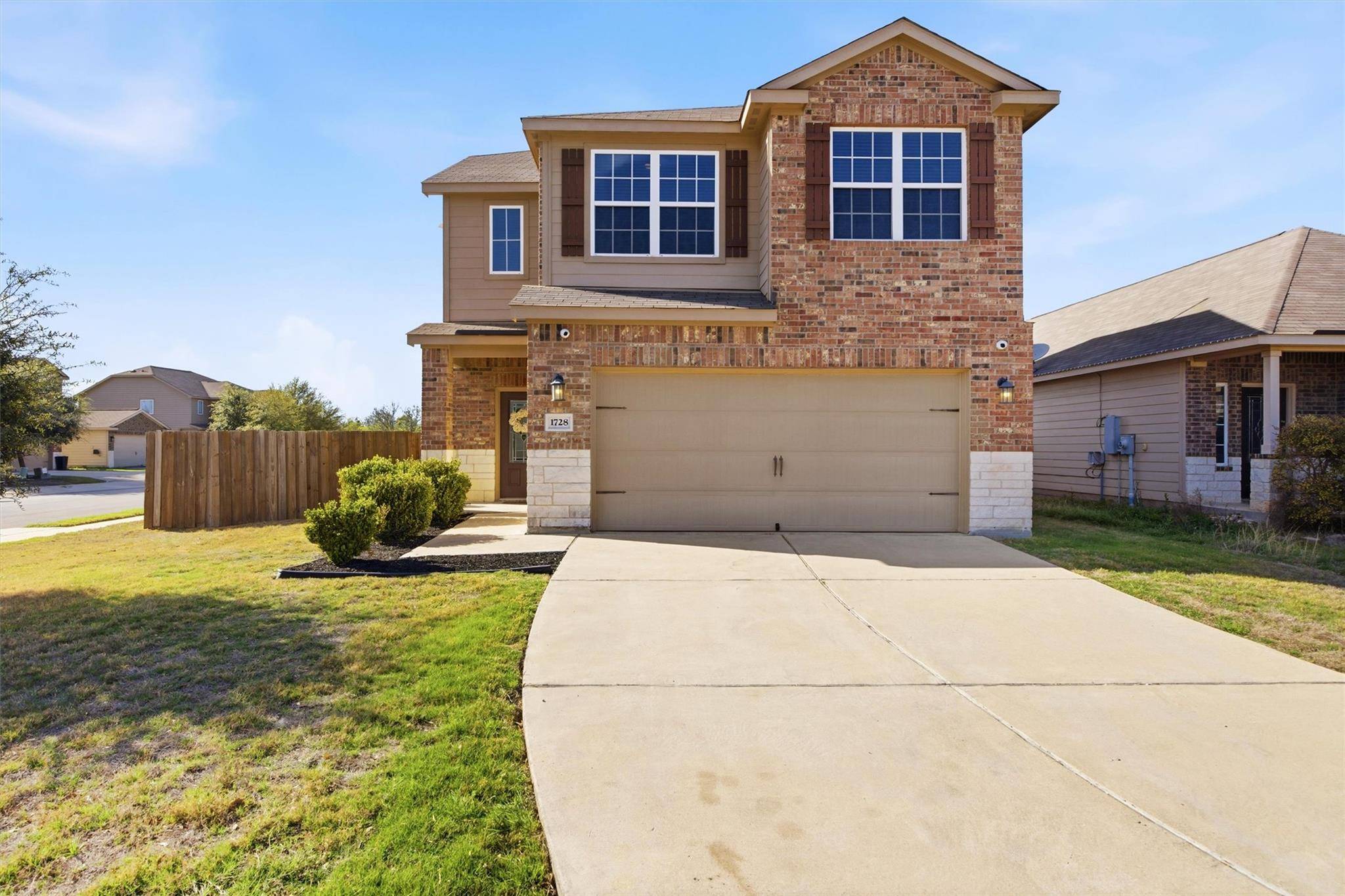 1728 Amy DR, Kyle, TX 78640