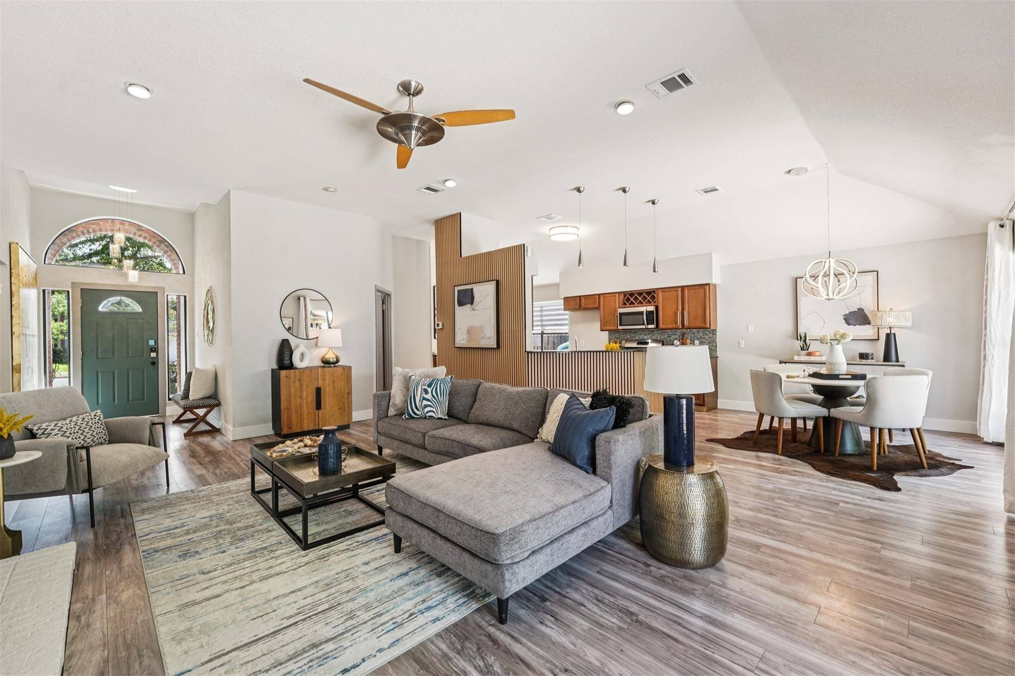 13106 Overton PASS, Austin, TX 78729