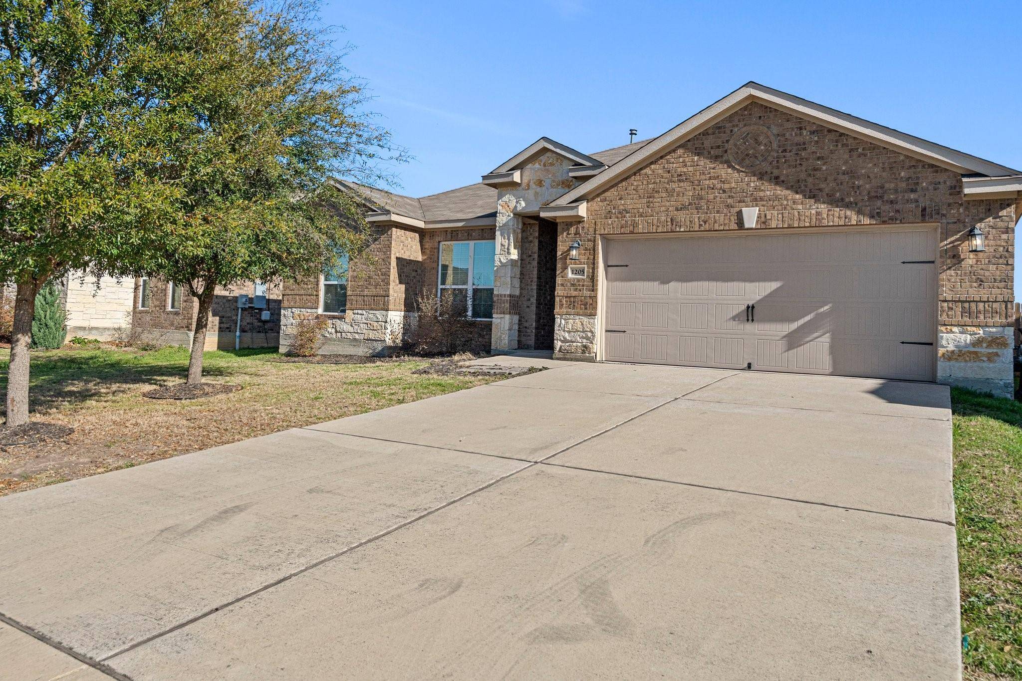 1205 Violet LN, Kyle, TX 78640
