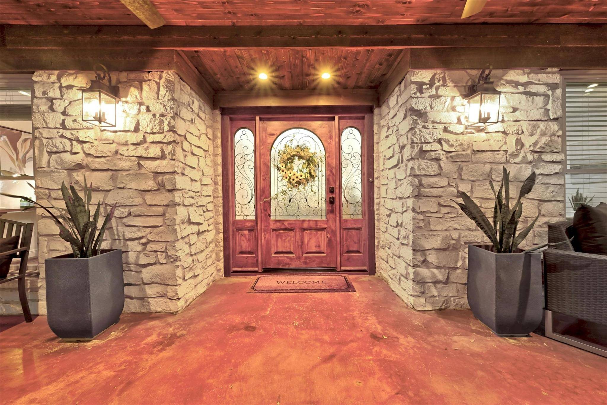 1207 Creekview DR, Round Rock, TX 78681