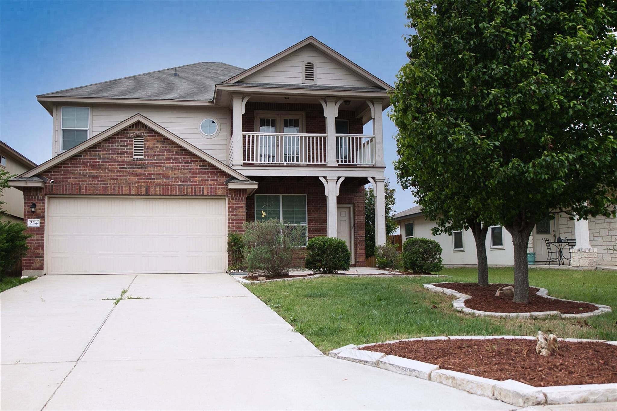 224 Lignite DR, Jarrell, TX 76537