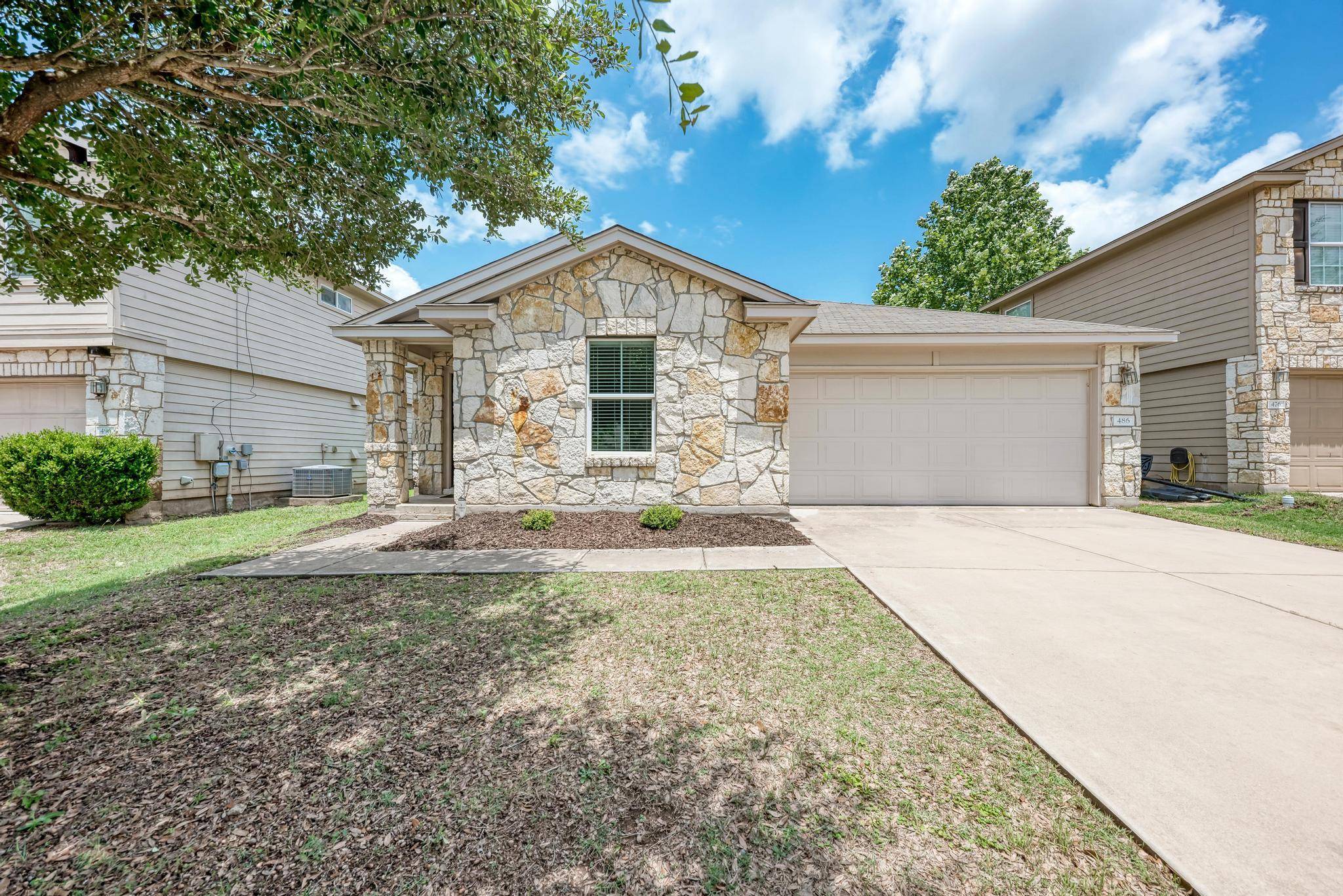 486 Nottingham LOOP, Kyle, TX 78640