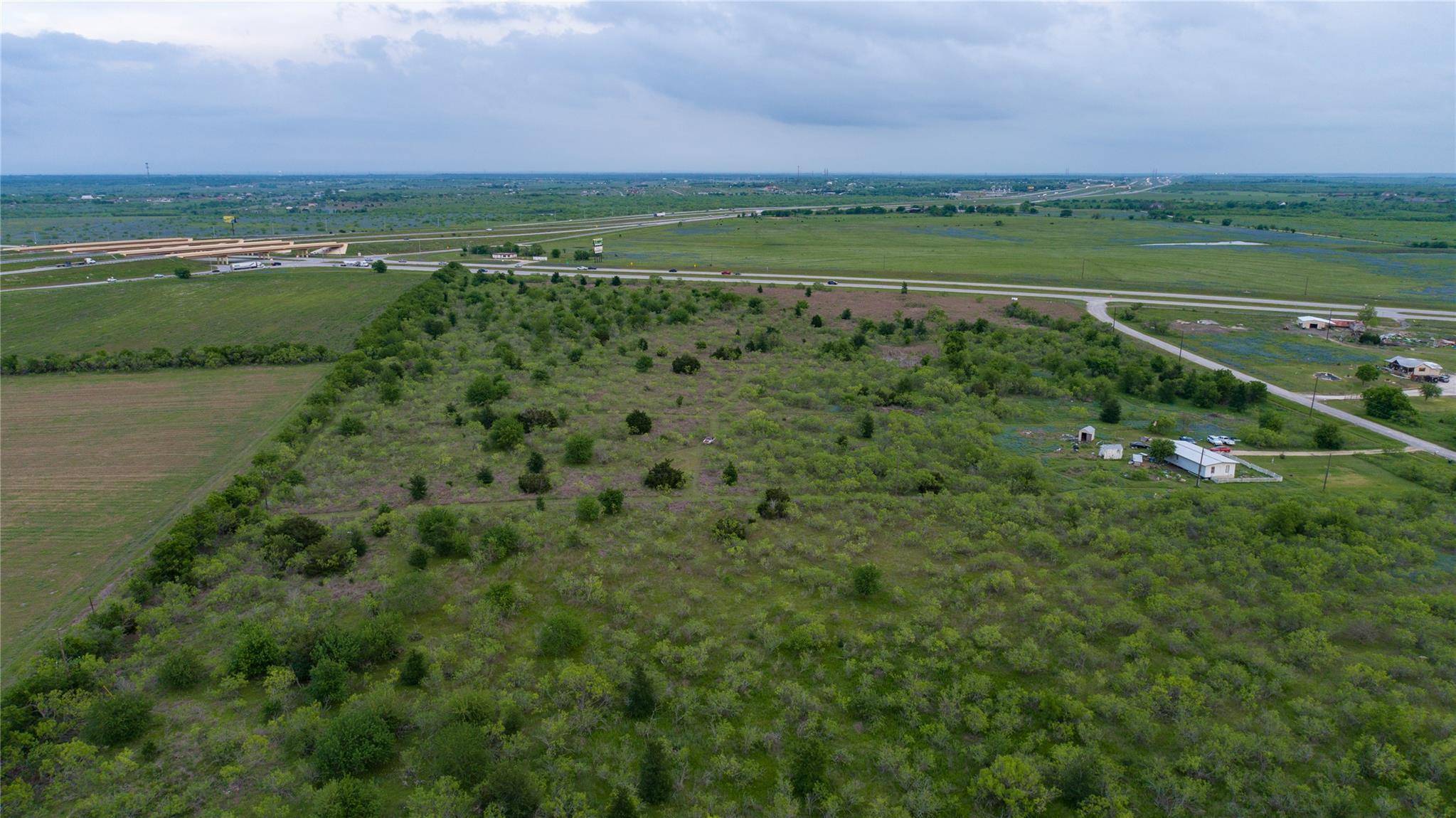 118 Ranchero DR, Buda, TX 78640