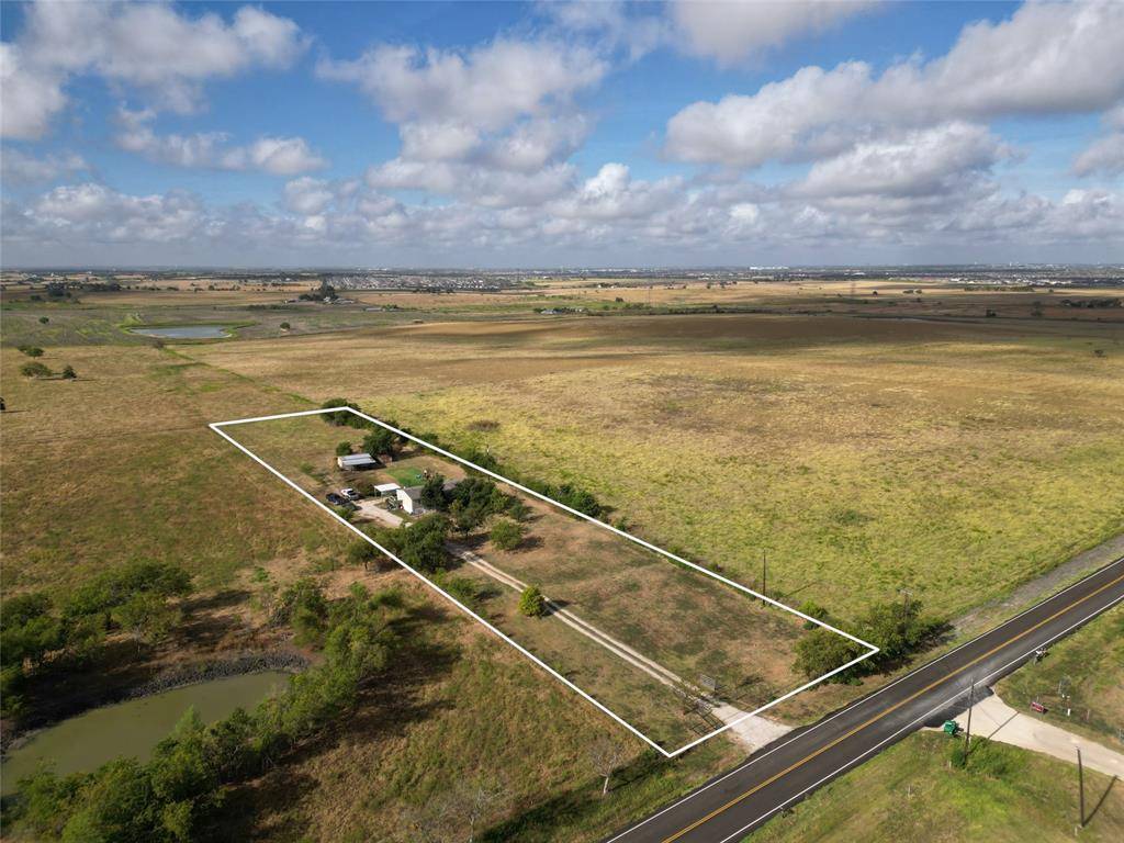 21209 Melber LN, Manor, TX 78653