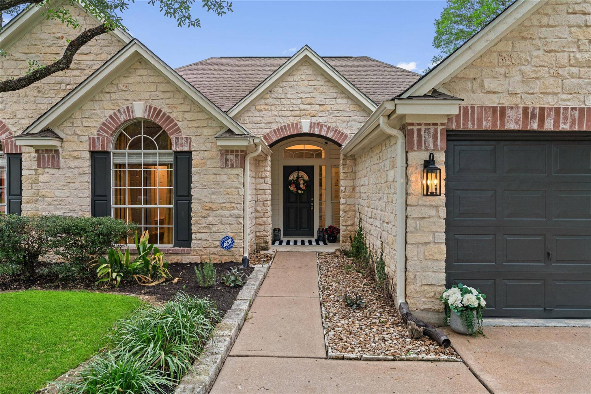 9305 Lightwood LOOP, Austin, TX 78748