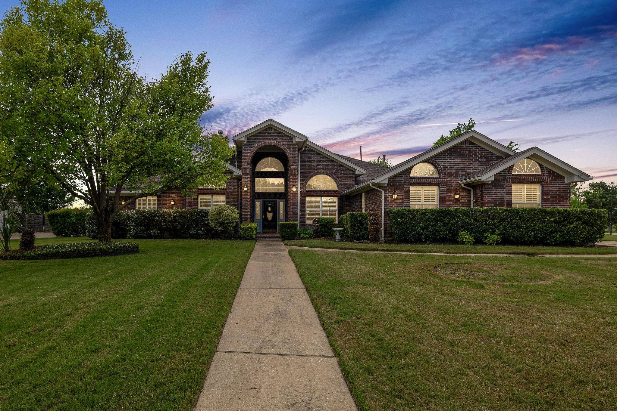 15 Meadow RUN, Round Rock, TX 78664