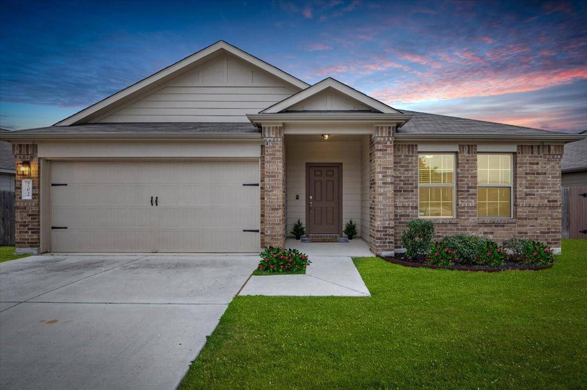 202 Balsam WAY, Hutto, TX 78634