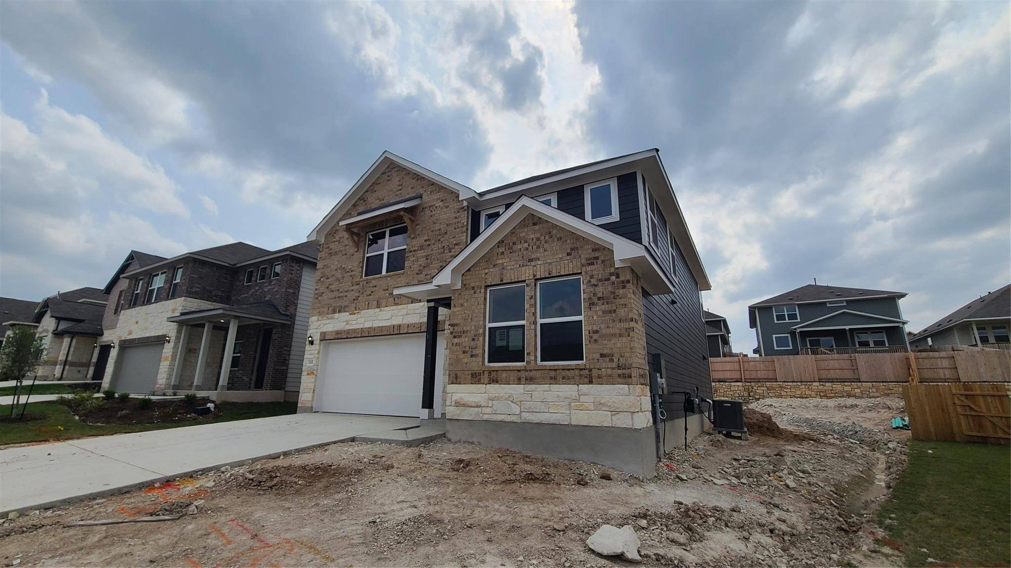 111 Pinyon Pine PASS, Hutto, TX 78634