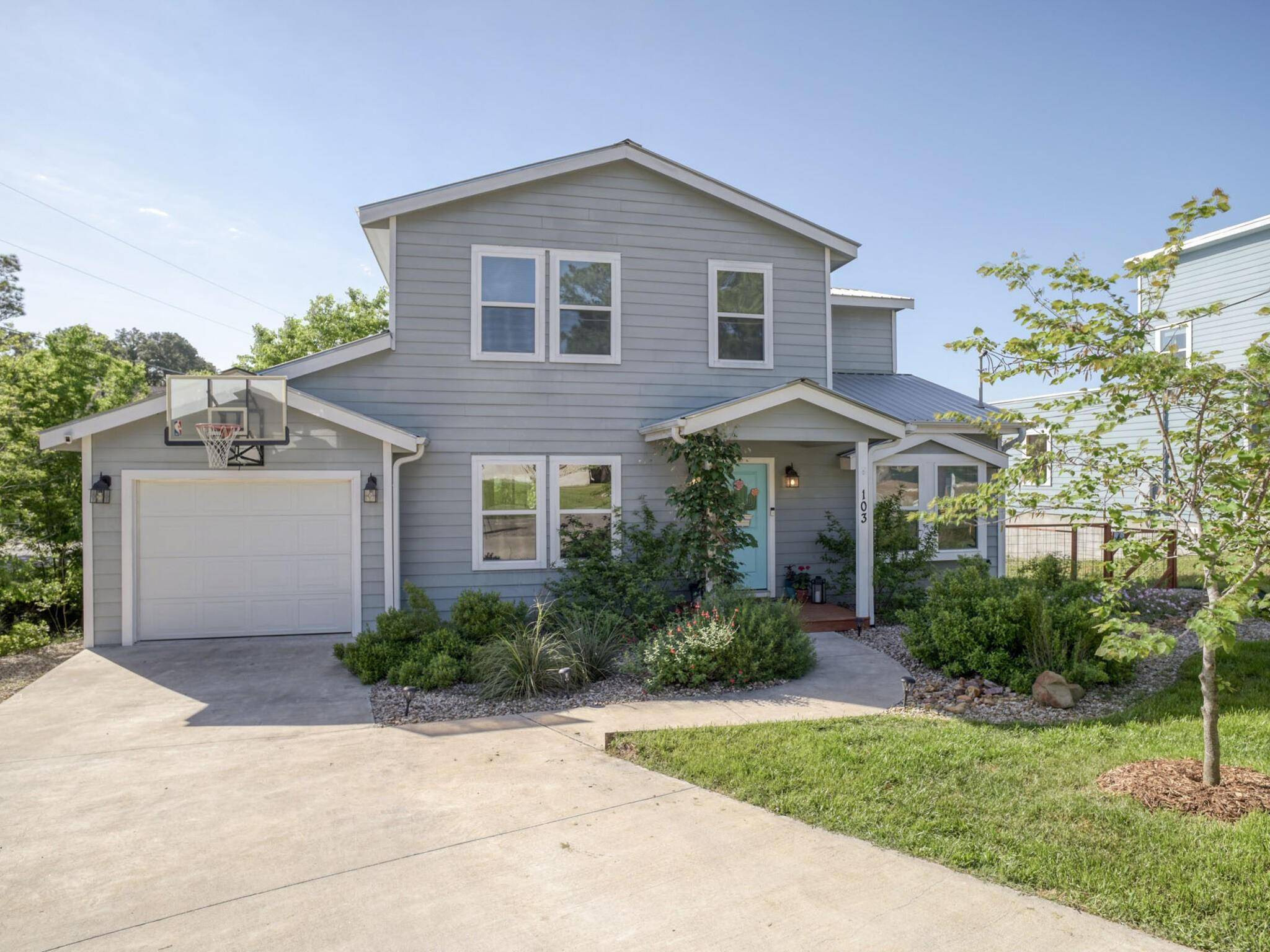 103 Lei CT, Bastrop, TX 78602