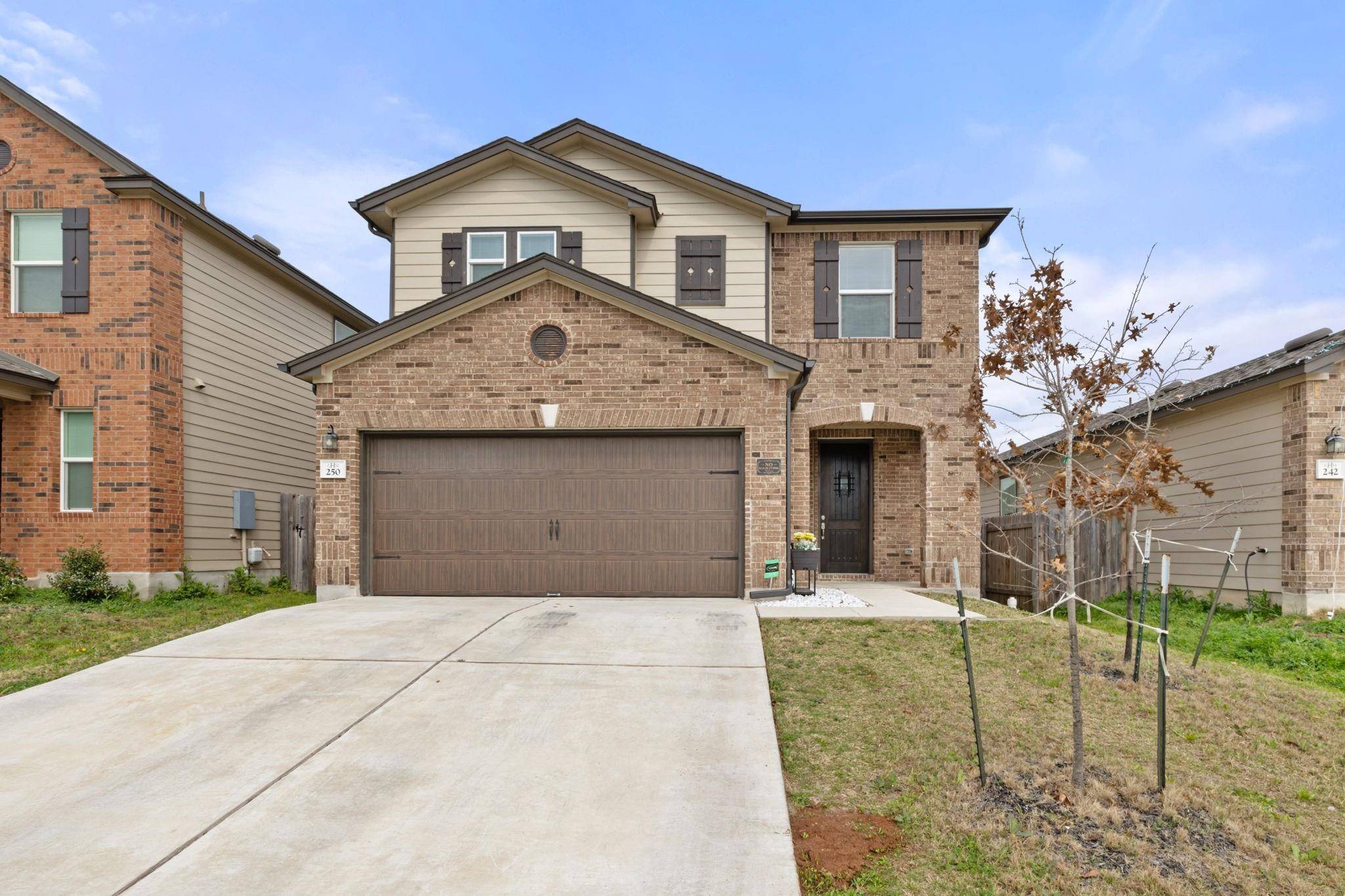 250 Lena LN, Kyle, TX 78640