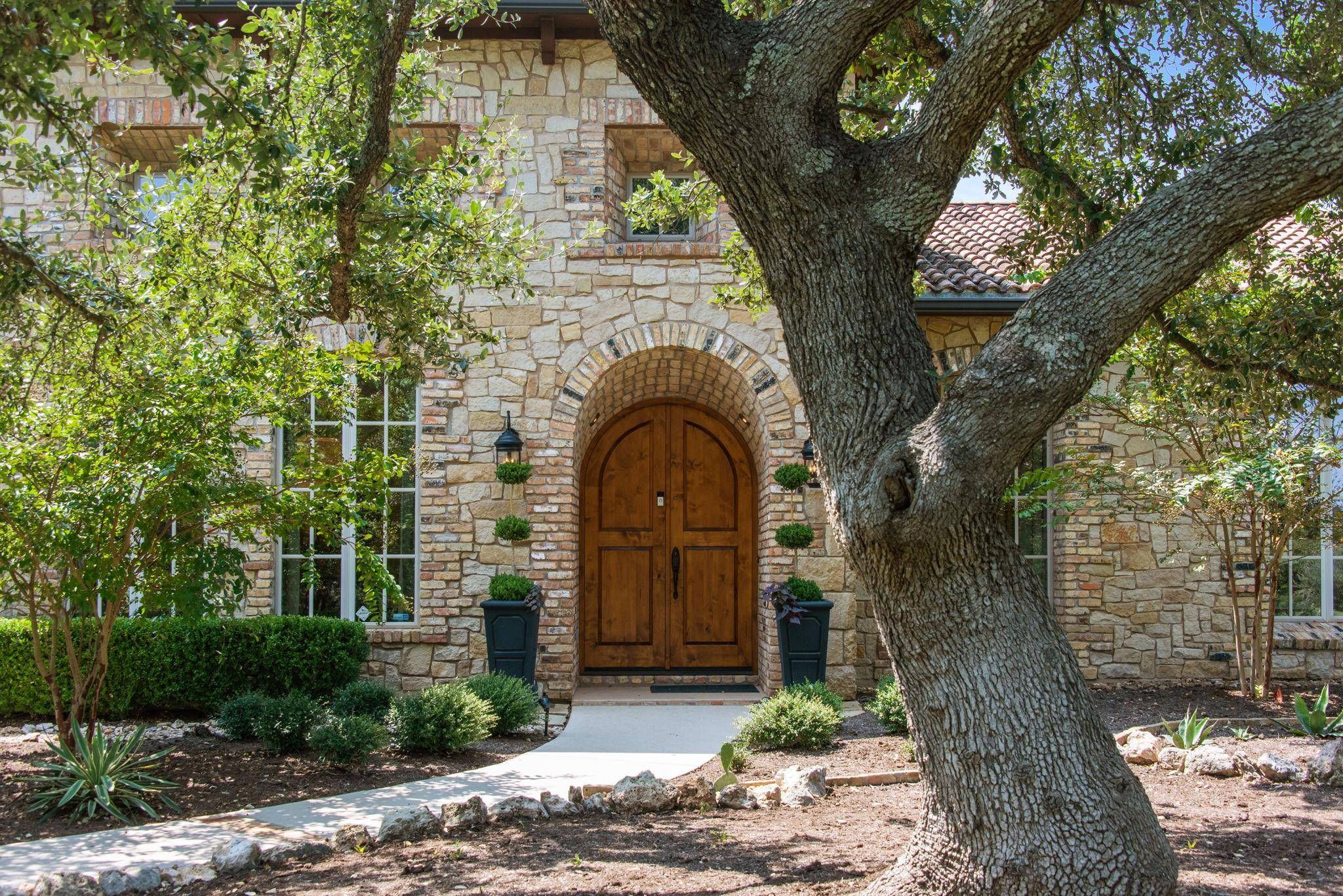 2974 La Ventana PKWY, Driftwood, TX 78619