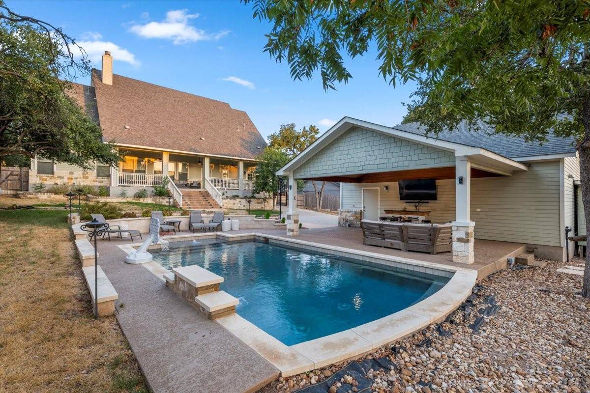 110 Oak Ridge CIR, Georgetown, TX 78628